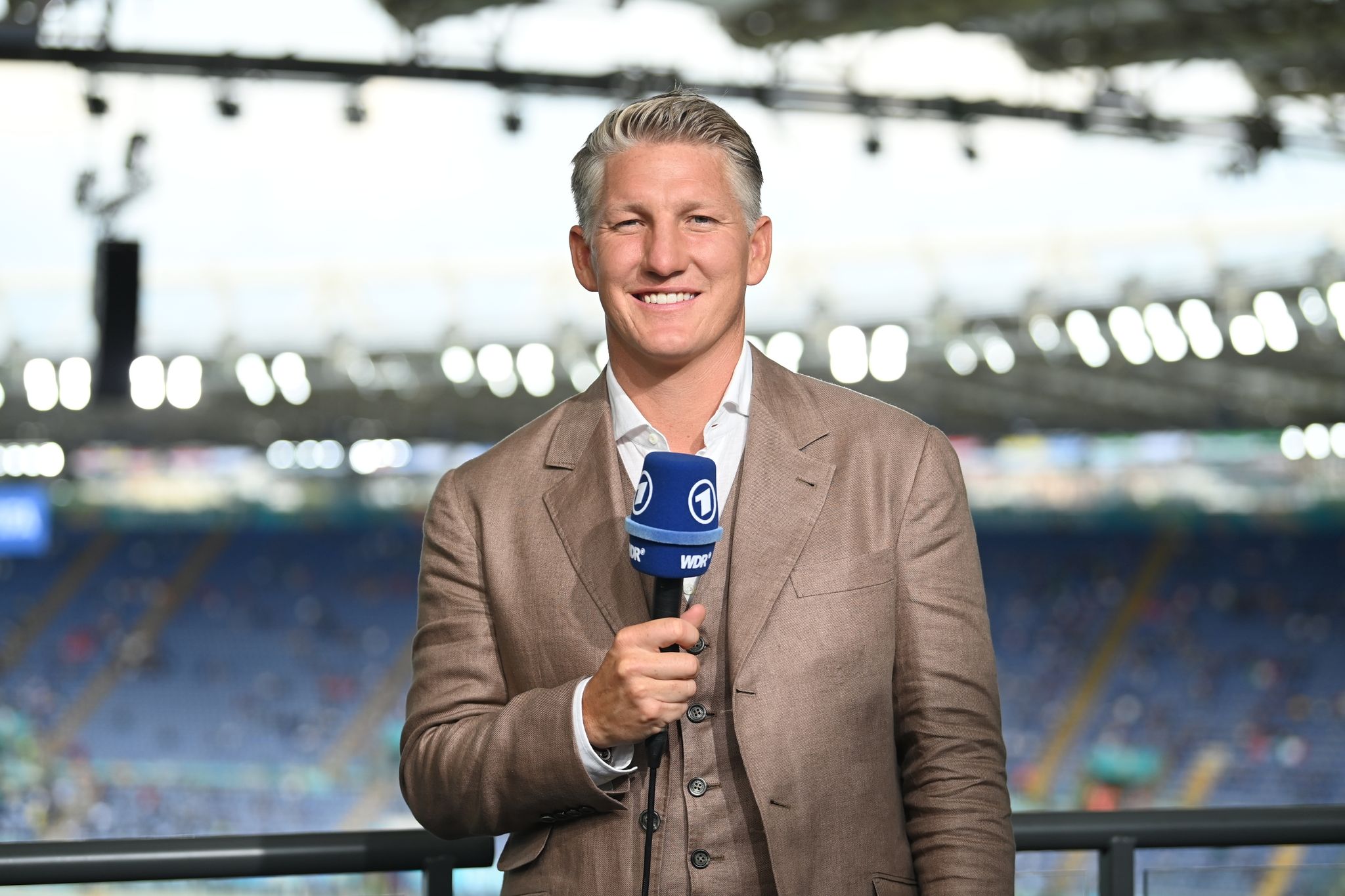 Schweinsteiger bleibt Fußball-Experte in der ARD