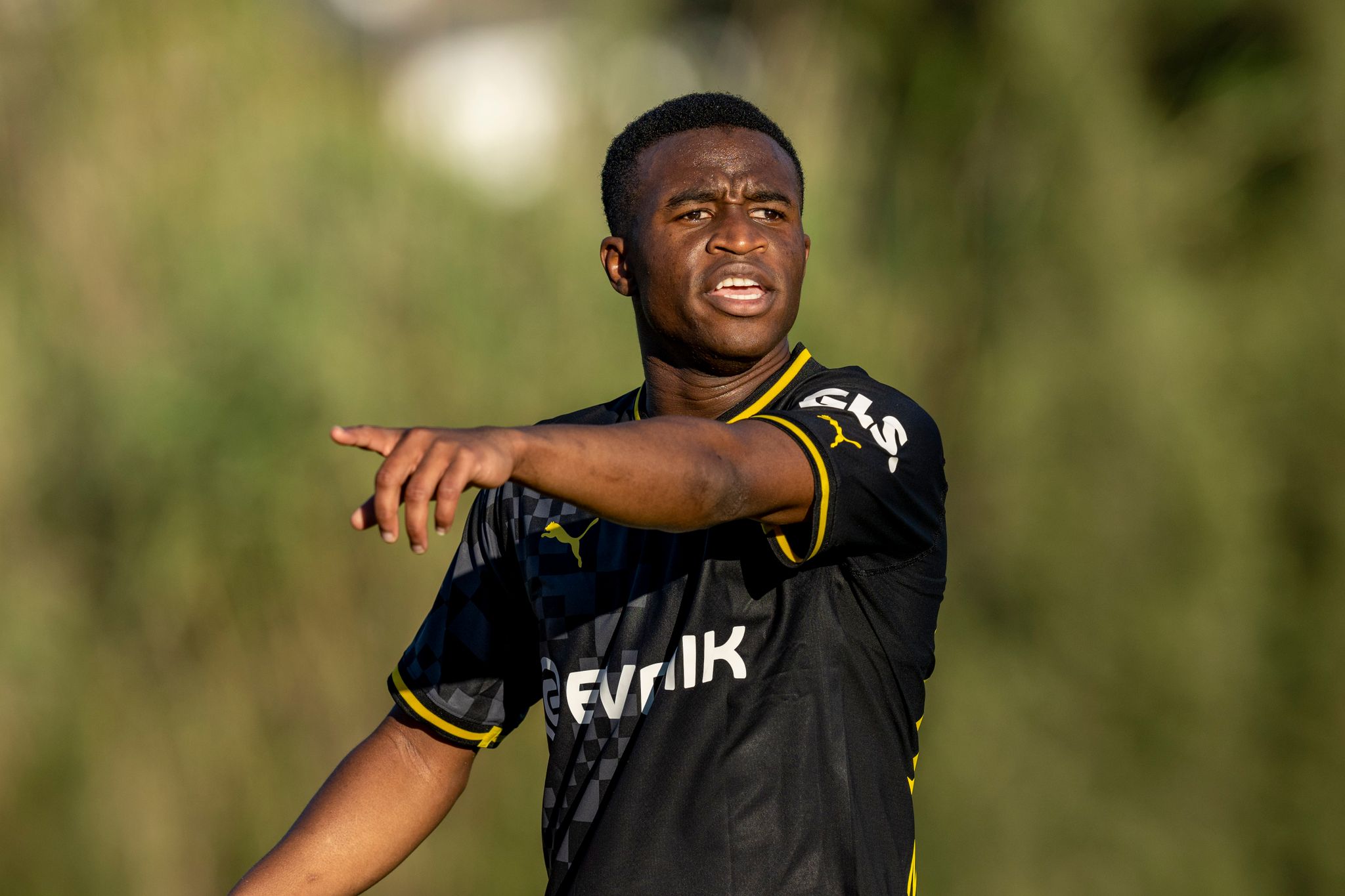Bericht: Moukoko vor Vertragsverlängerung beim BVB