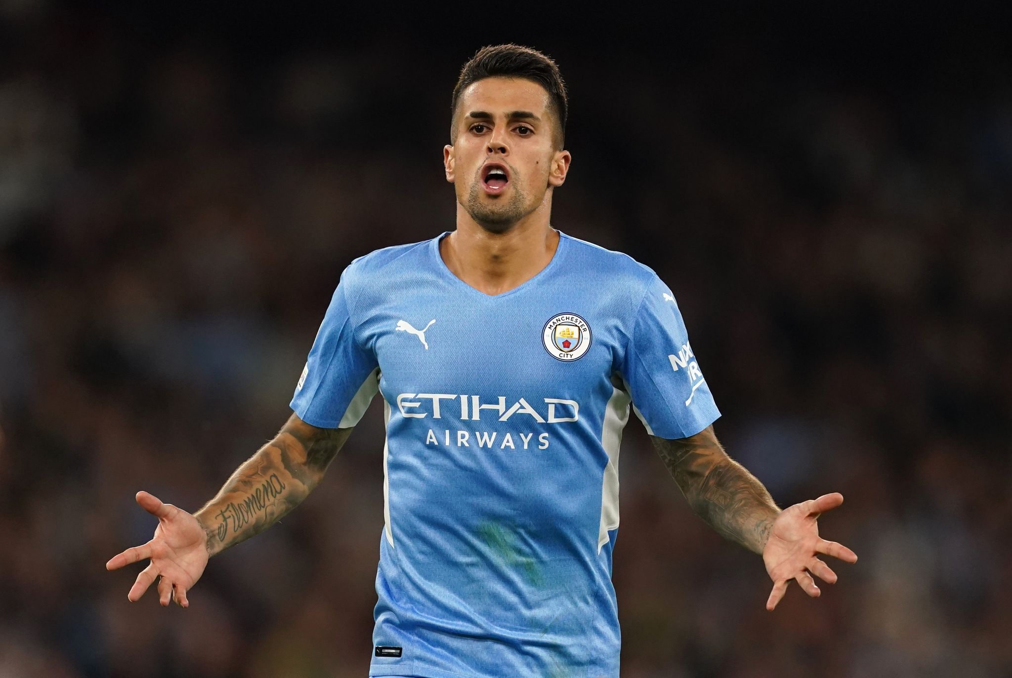 Medien: FC Bayern leiht Cancelo von Man City aus