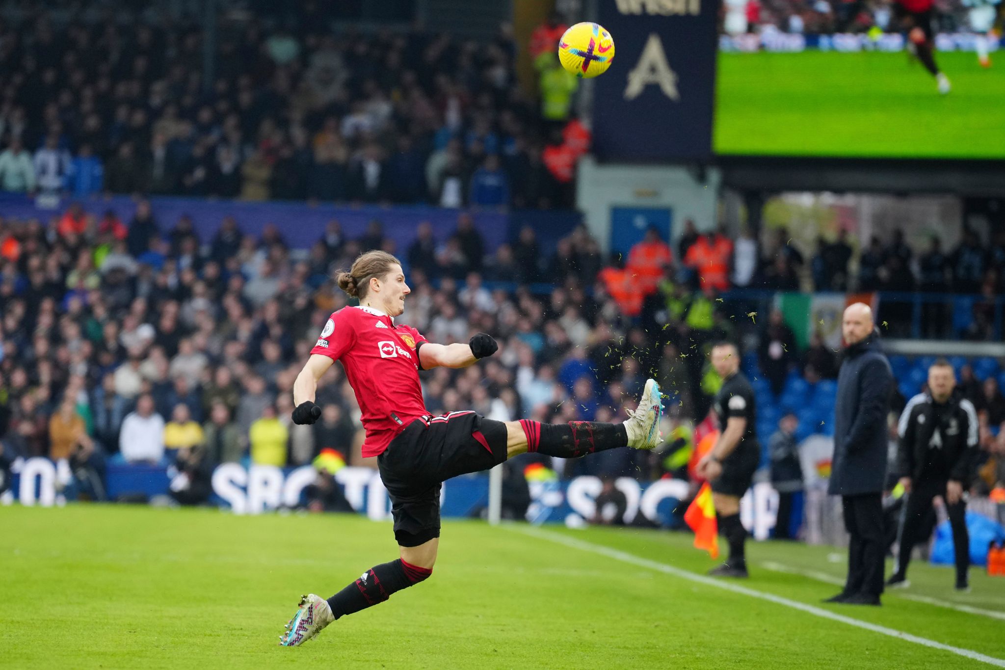 2:0 in Leeds: United siegt dank später Tore