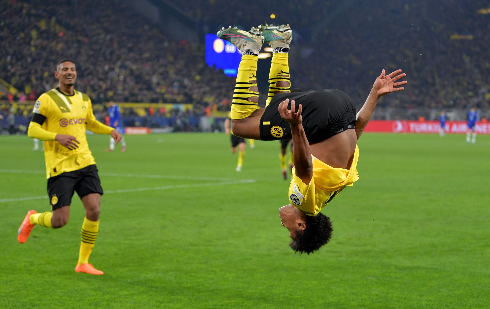 Adeyemi-Traumtor lässt BVB jubeln: Heimsieg gegen Chelsea