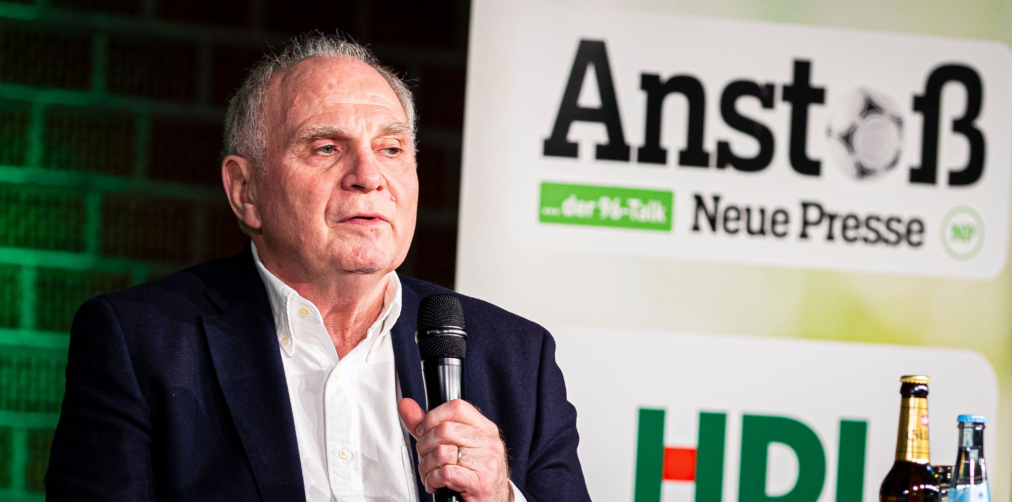 «Spiel ohne Grenzen»: Uli Hoeneß sorgt sich um FC Bayern