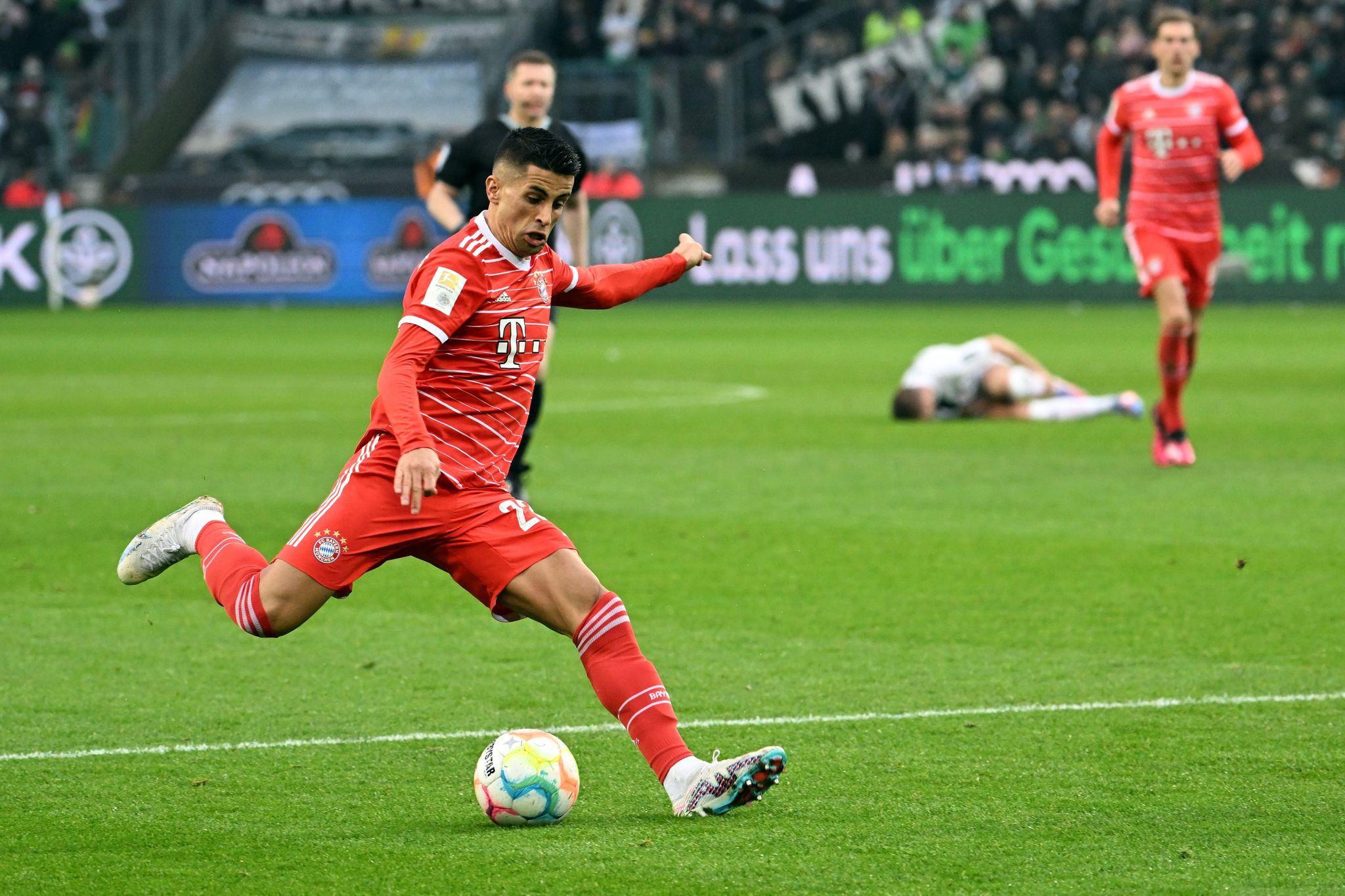 «Überragender Spieler»: Cancelo kehrt in FCB-Startelf zurück