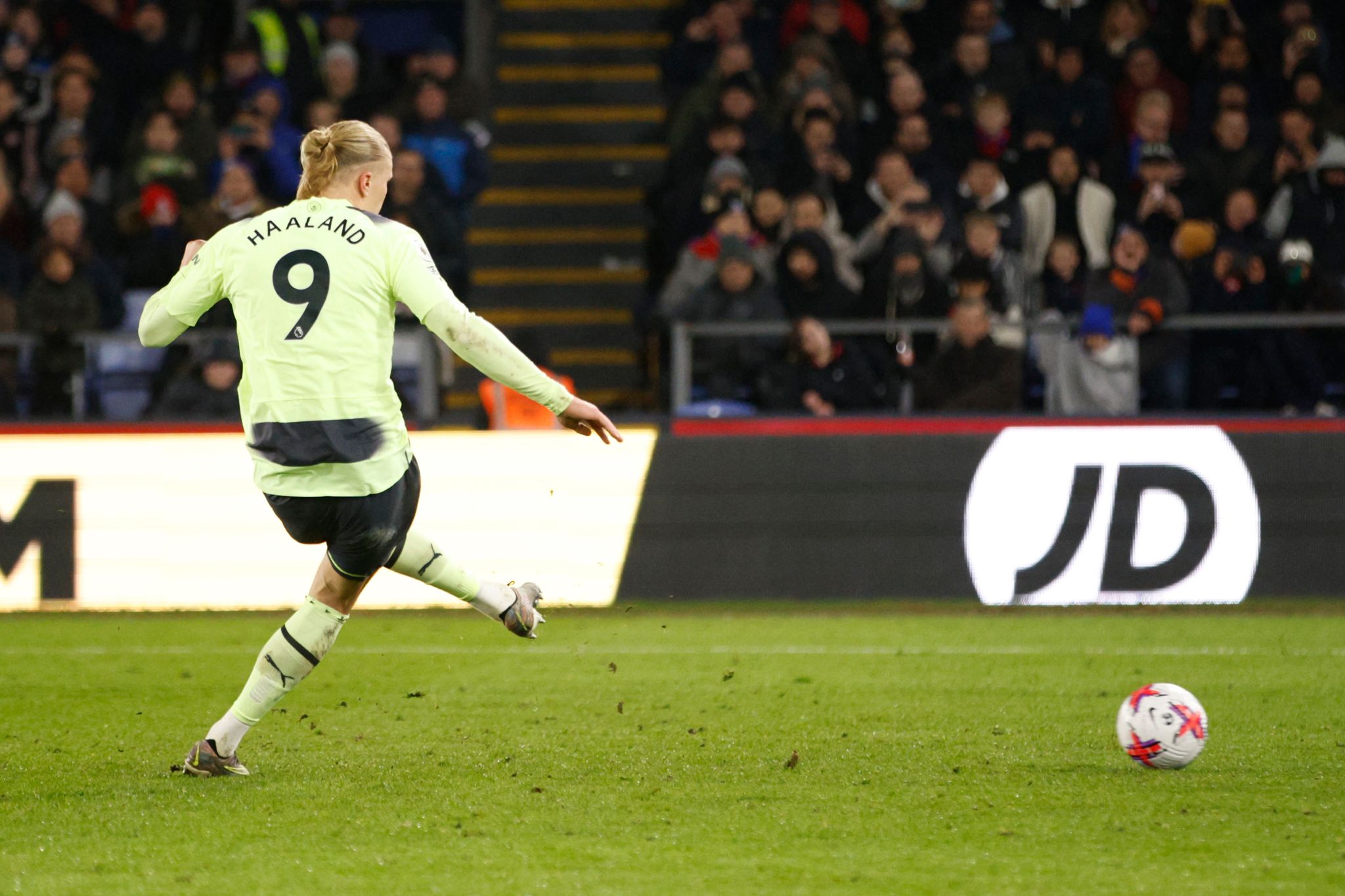 Vor Leipzig-Duell: Haaland schießt Man City zum Sieg