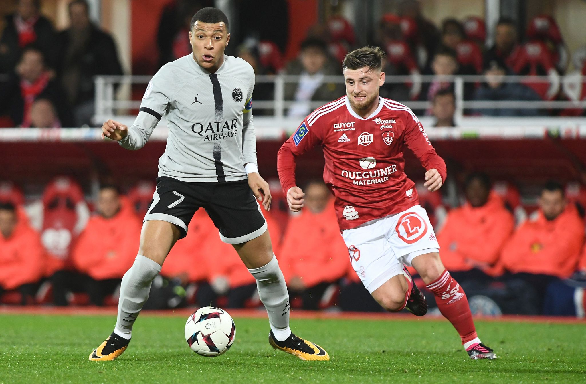 Paris siegt dank Mbappé spät bei Stade Brest