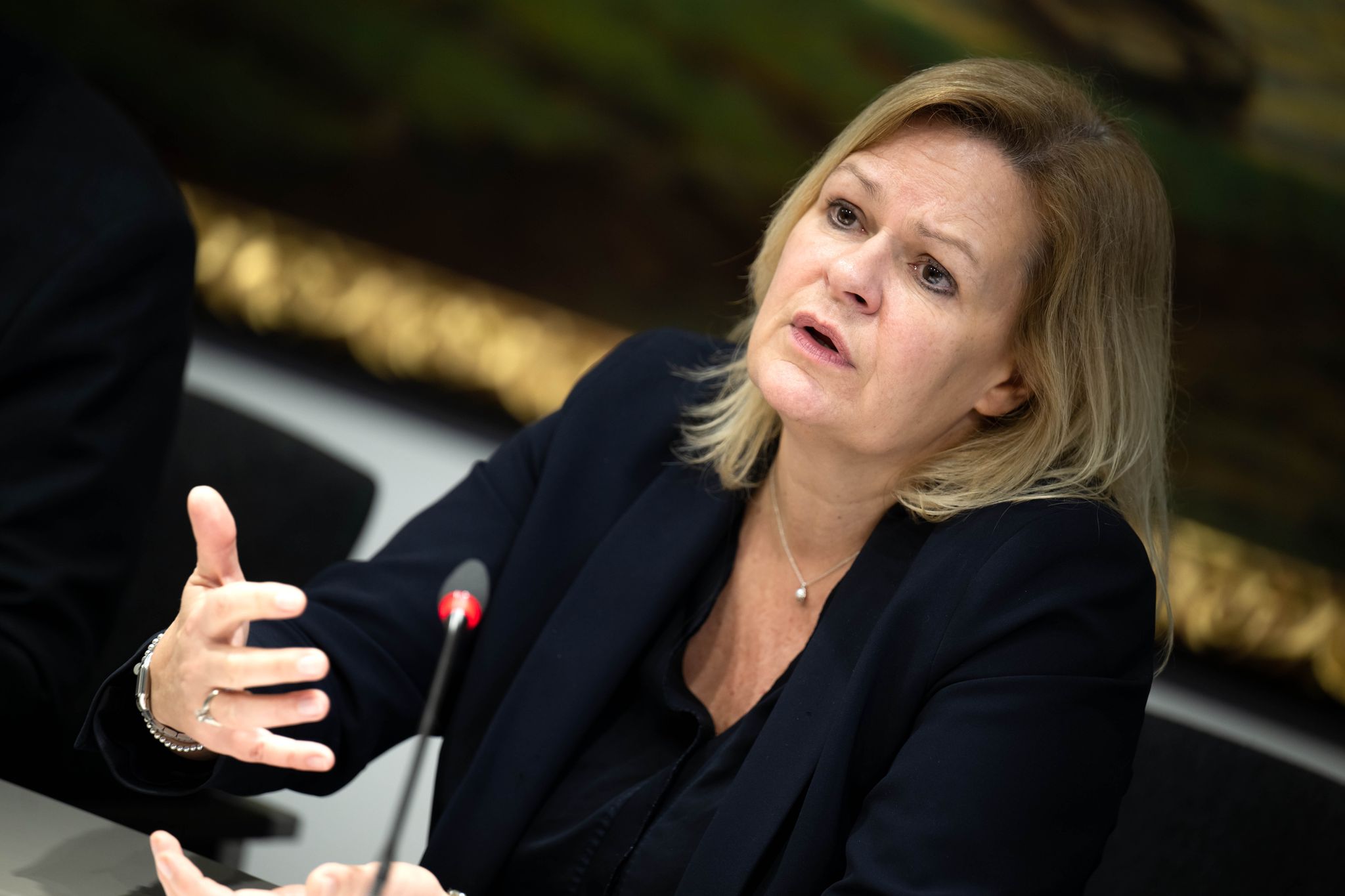 Faeser zu Frankfurter Fanausschluss: «Wenig Verständnis»