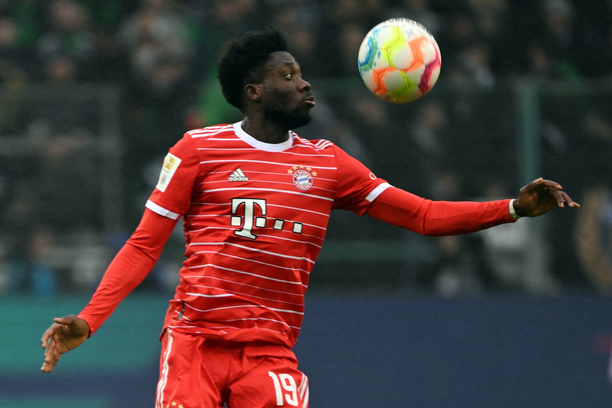 «Kicker»: FC Bayern spricht mit Davies über Vertrag