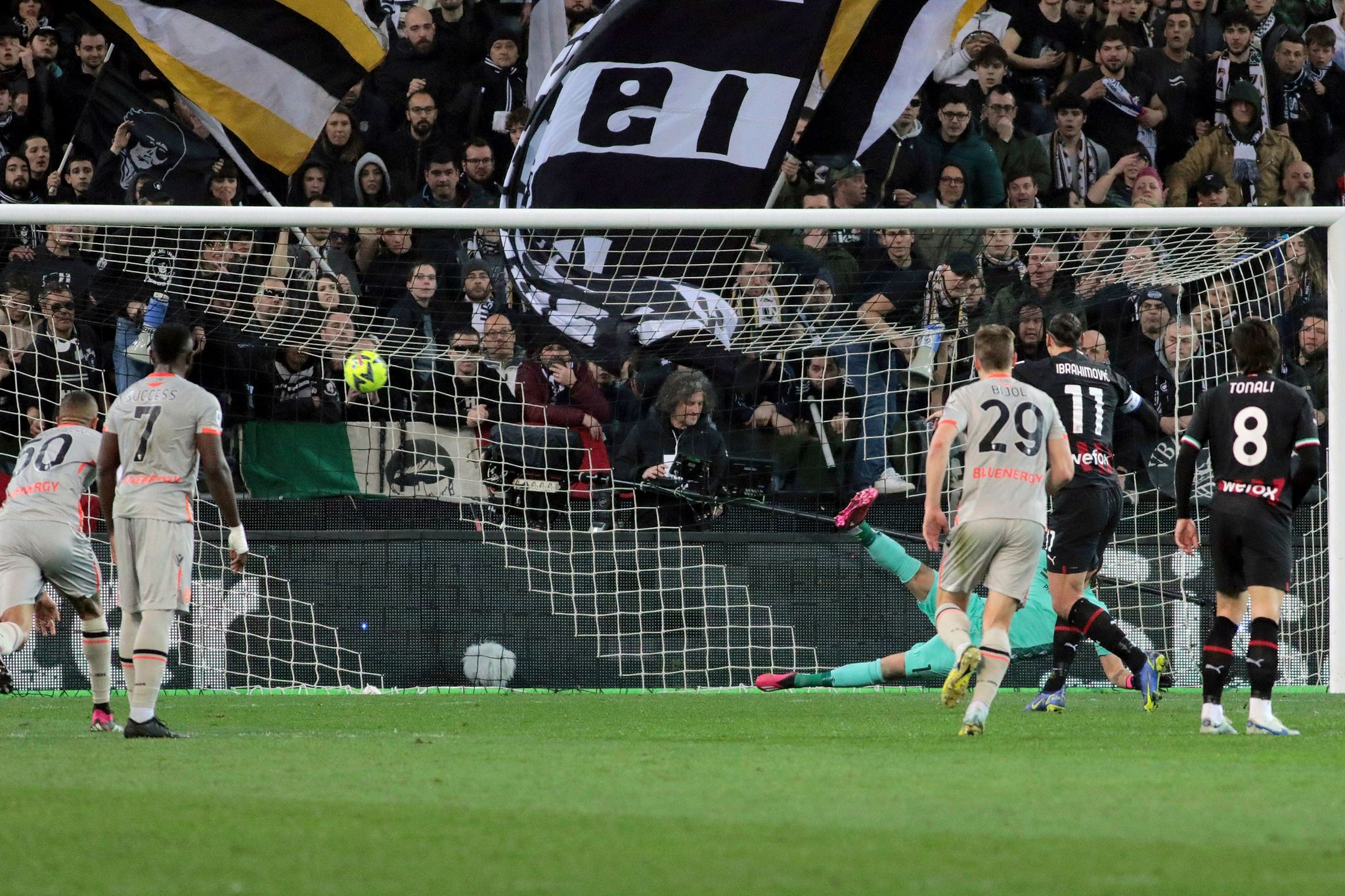 Ibrahimovic ältester Torschütze der Serie-A-Geschichte