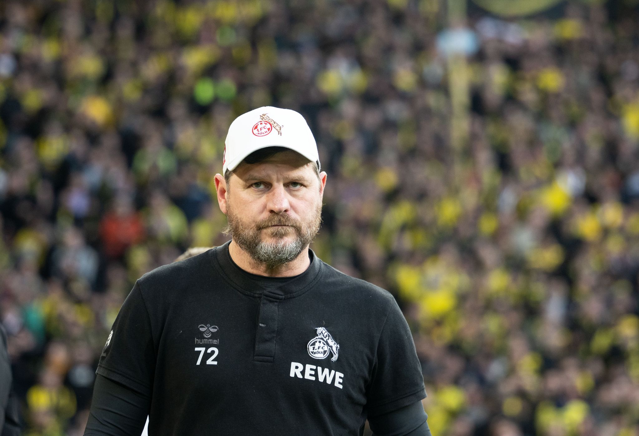Kölns Trainer Baumgart fordert andere Pyrotechnik-Strategie