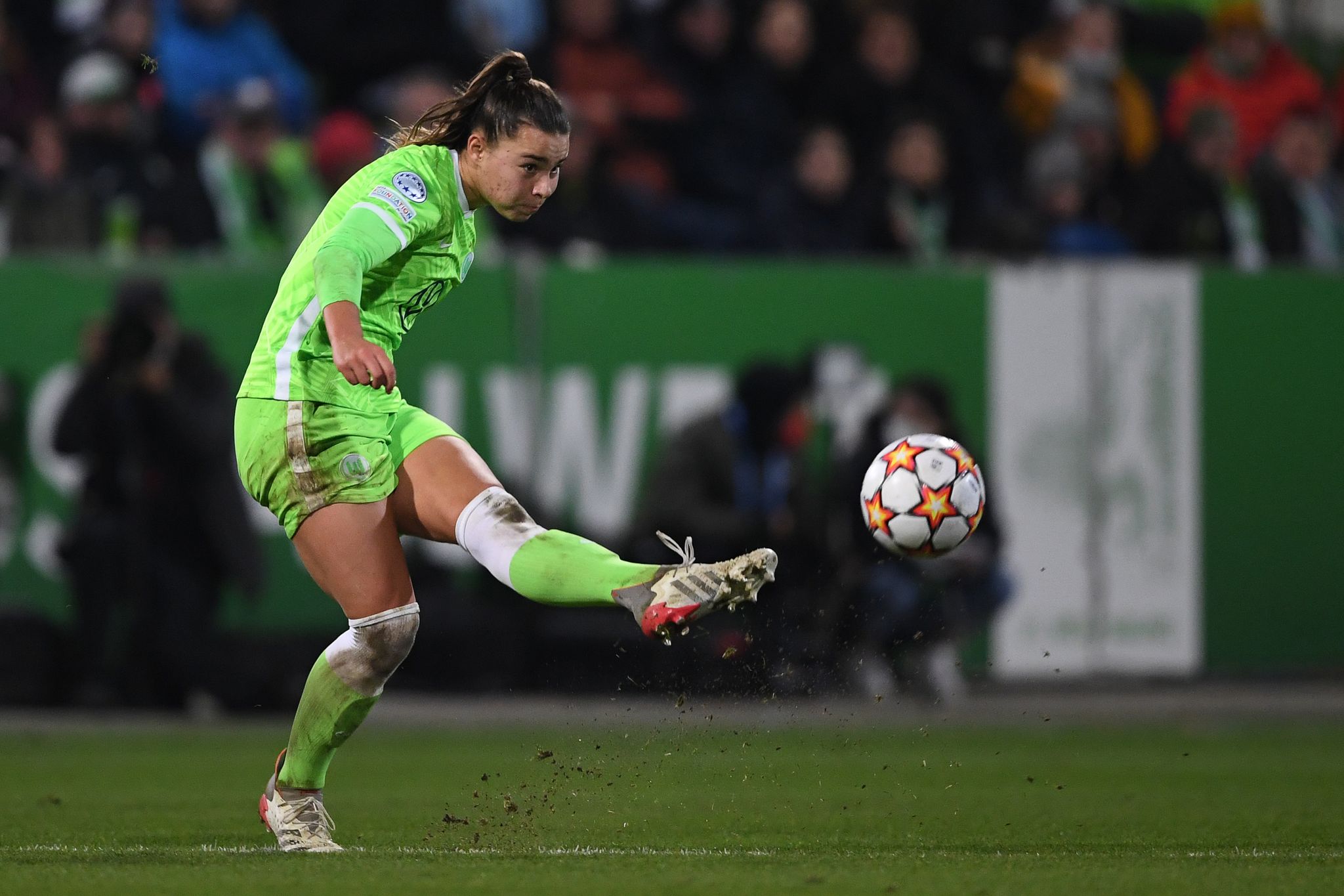 Knie verstaucht: Lena Oberdorf fehlt Wolfsburg in Paris
