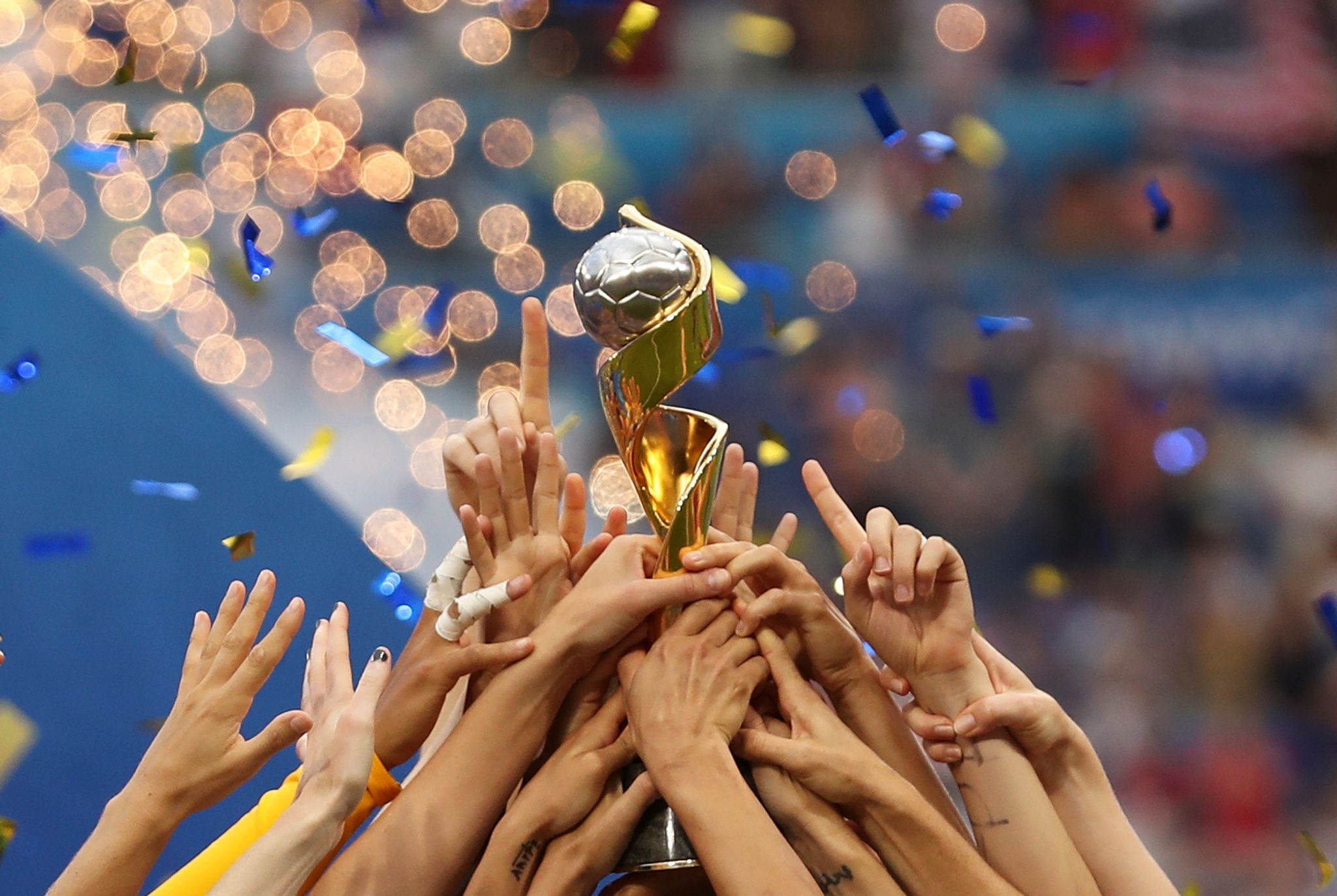 Trio um Deutschland reicht Bewerbung für Frauen-WM 2027 ein