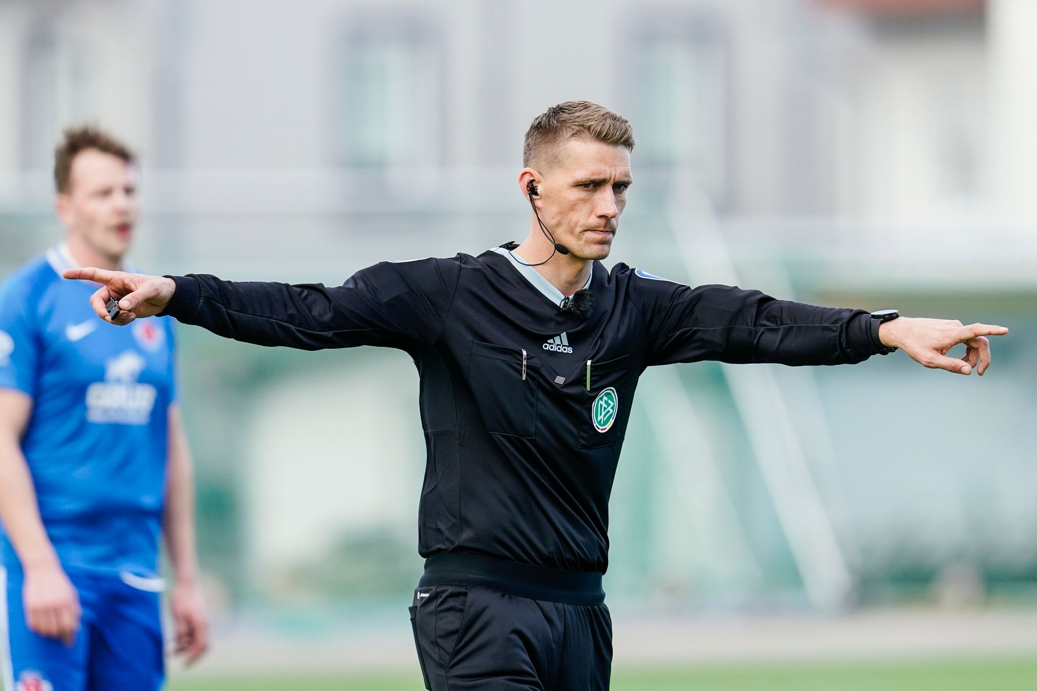 Lob von Aytekin: Stach und Petersen überzeugen als Referees