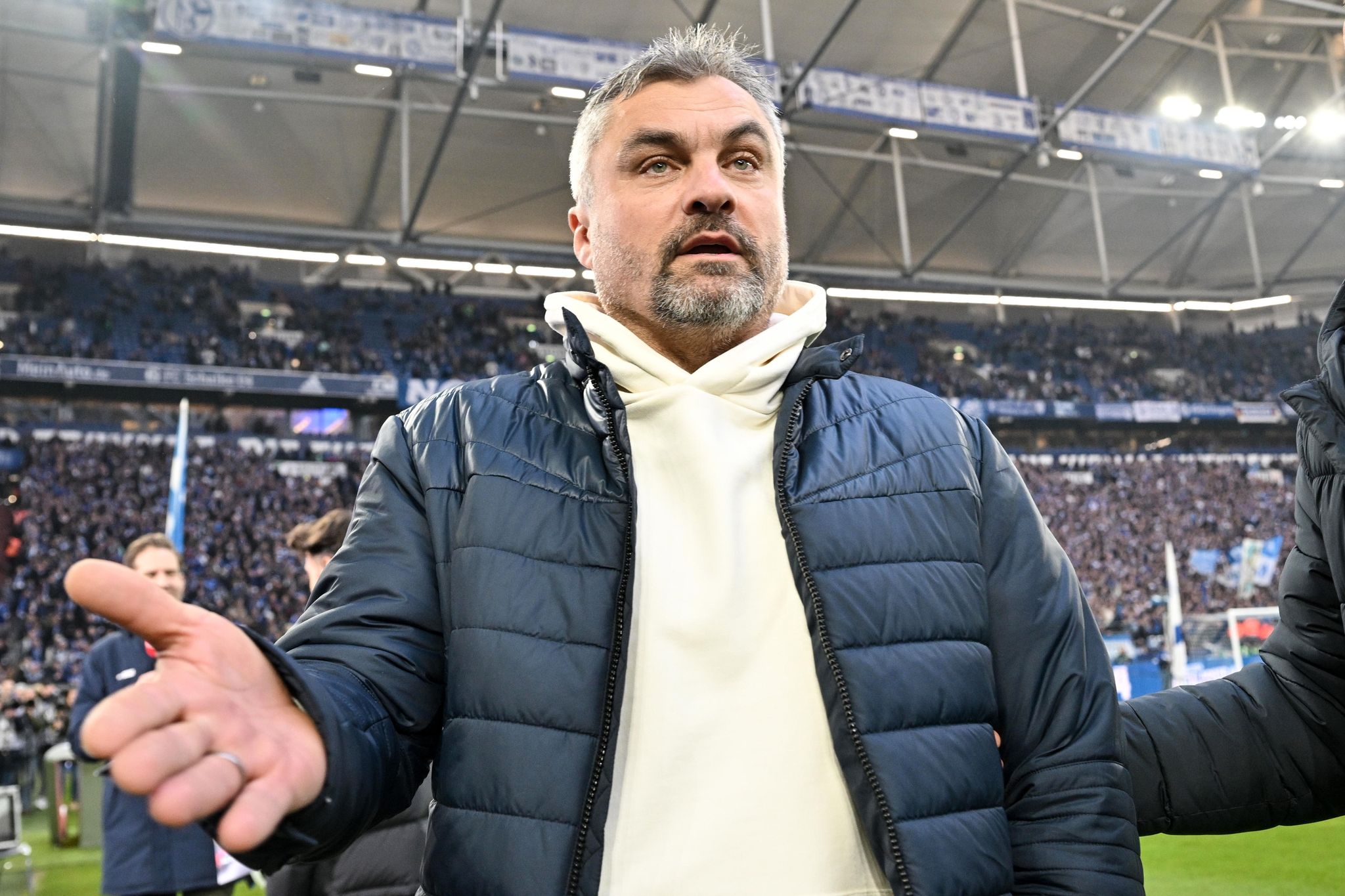 Reis mit «Gänsehaut»: Riesige Fan-Unterstützung für Schalke