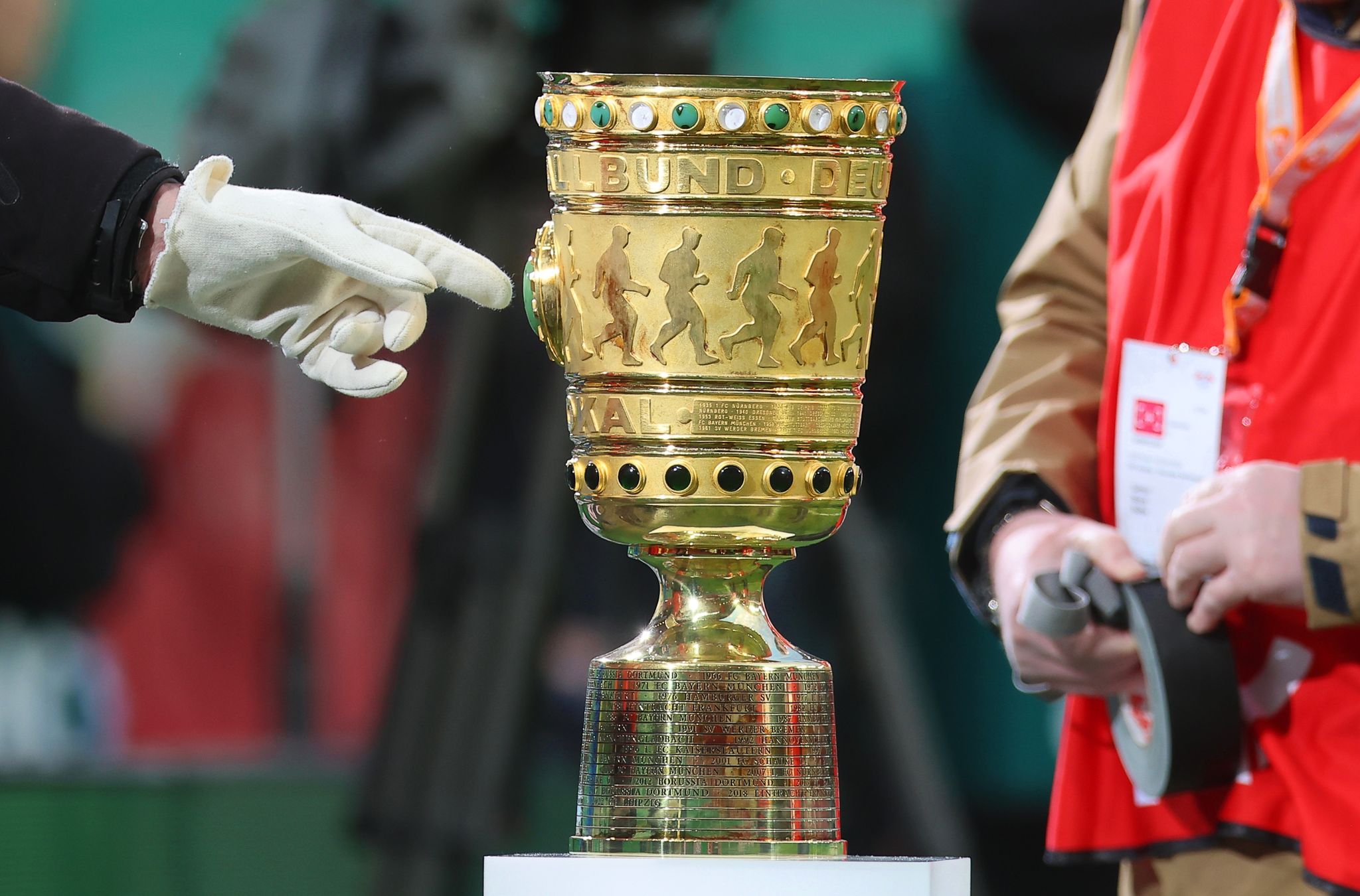 Leipzig reist nach Freiburg – Stuttgart gegen Frankfurt