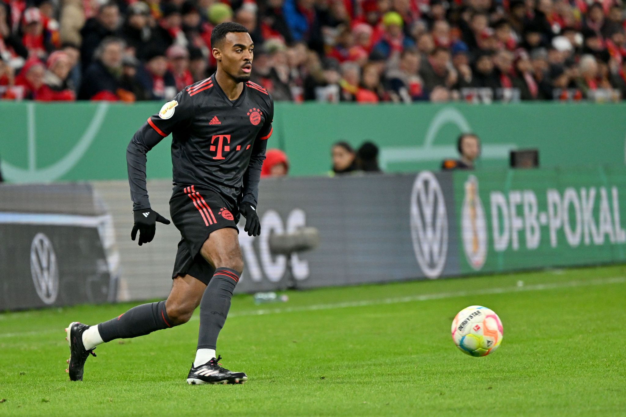 Gravenberch unzufrieden mit Situation bei Bayern