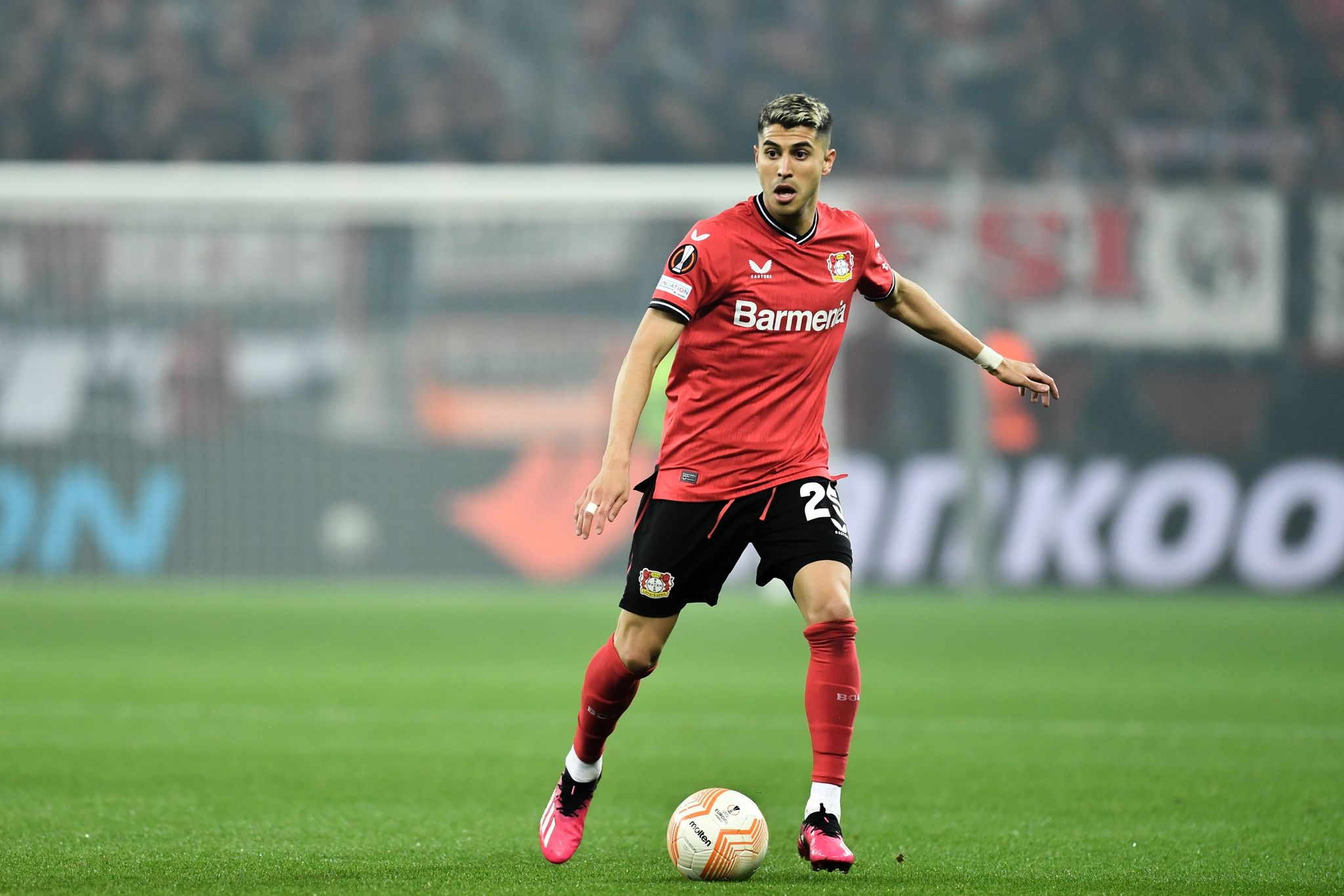Leverkusen bangt vor Wolfsburg-Spiel um Weltmeister Palacios