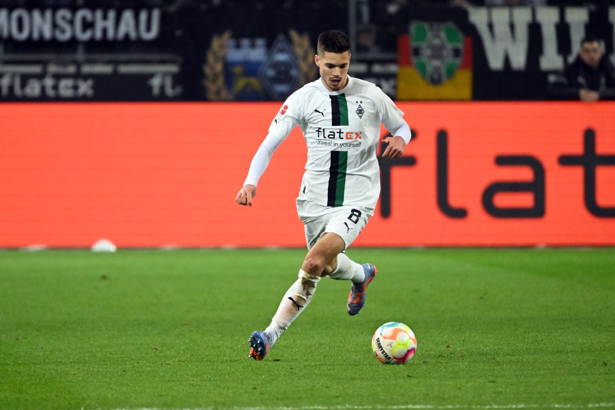 Gladbach will mit Benfica über Weigl-Verpflichtung sprechen