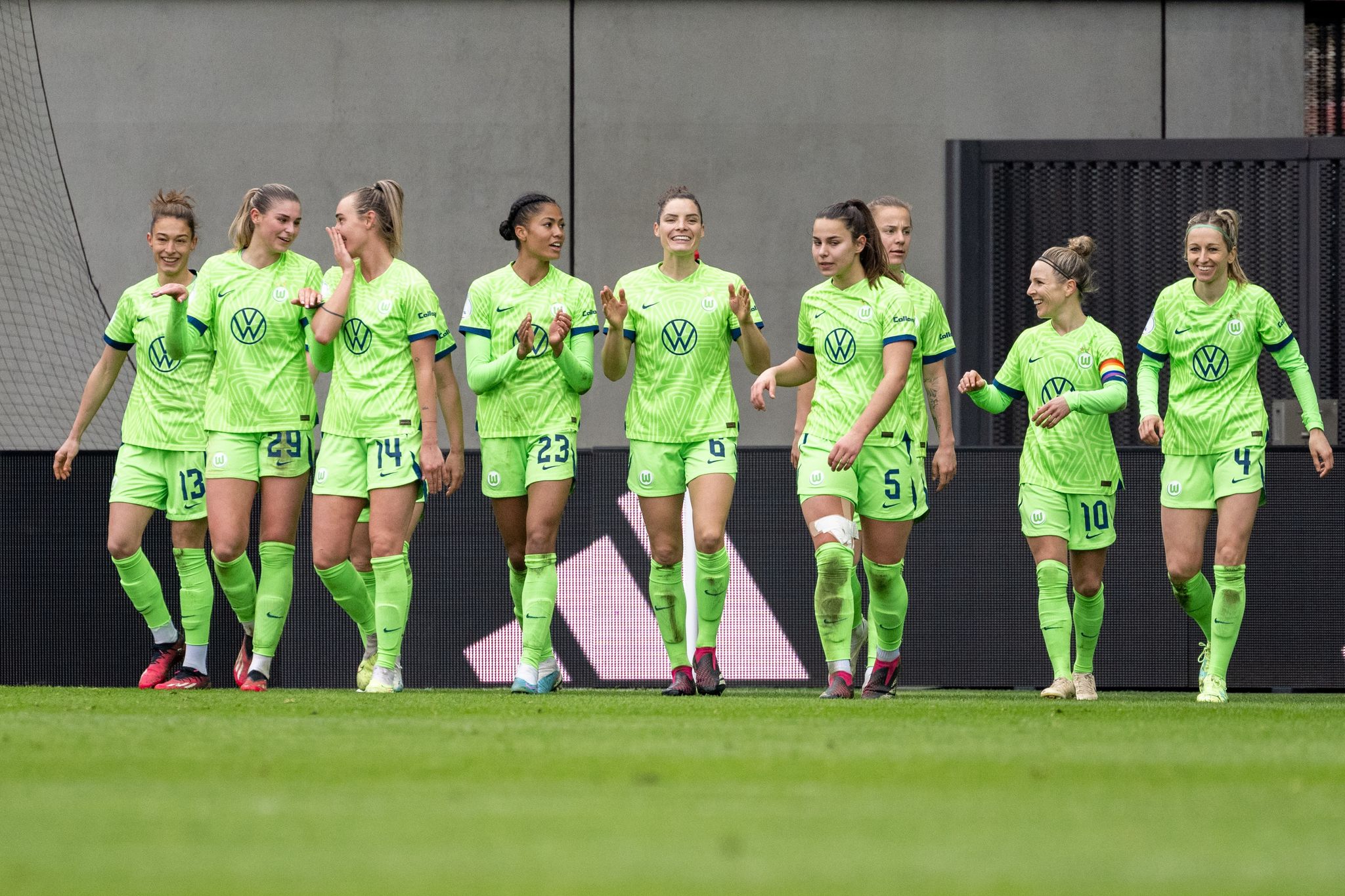 Für Wolfsburgs Frauen lebt der Traum vom Triple