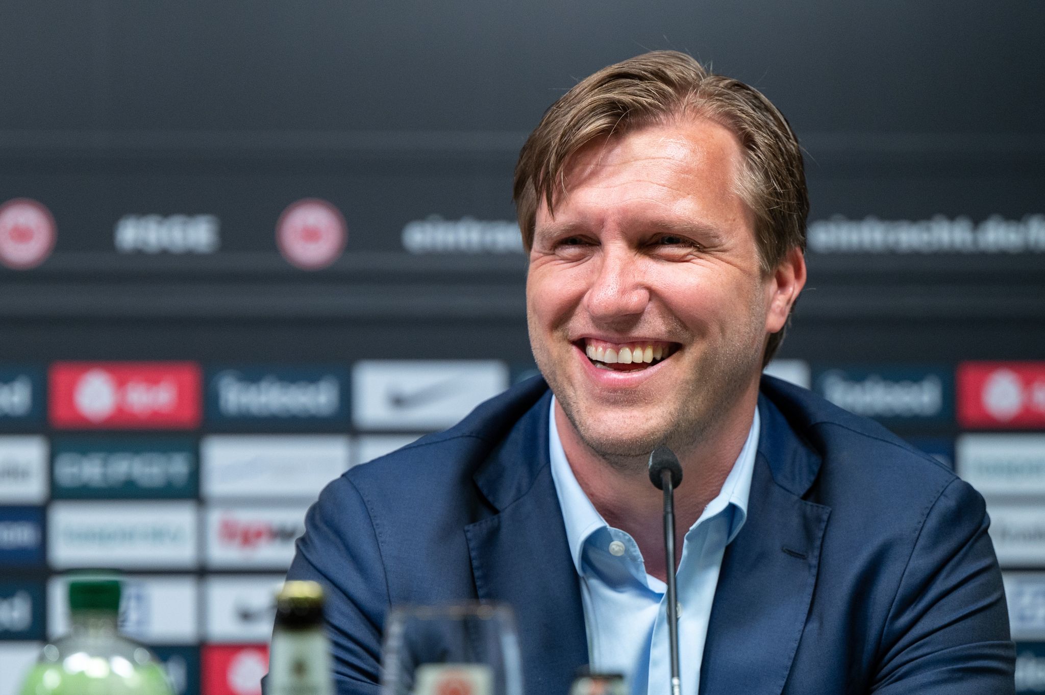 Krösche schließt Wechsel zum FC Chelsea aus