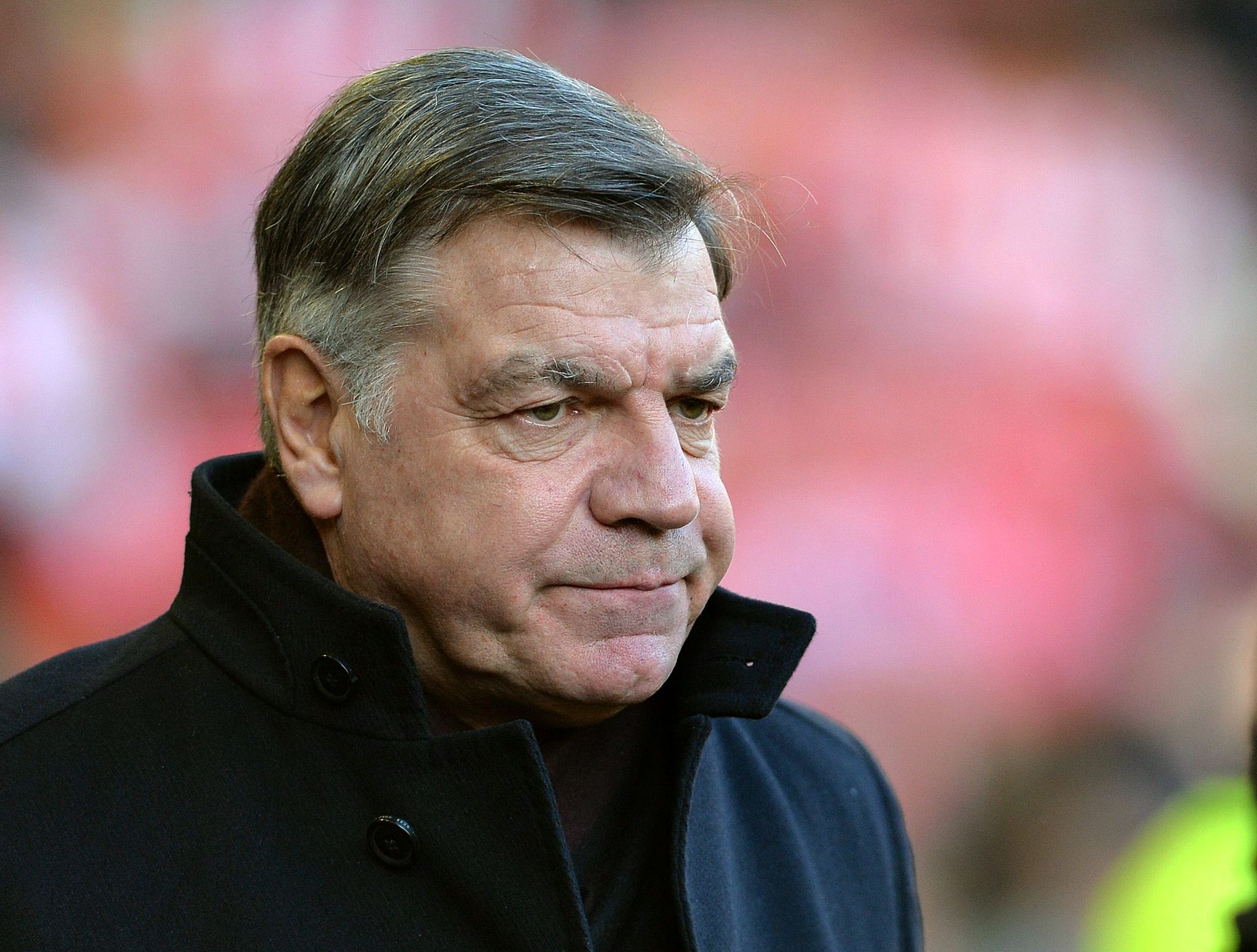 Leeds United holt Trainer Allardyce für Abstiegskampf