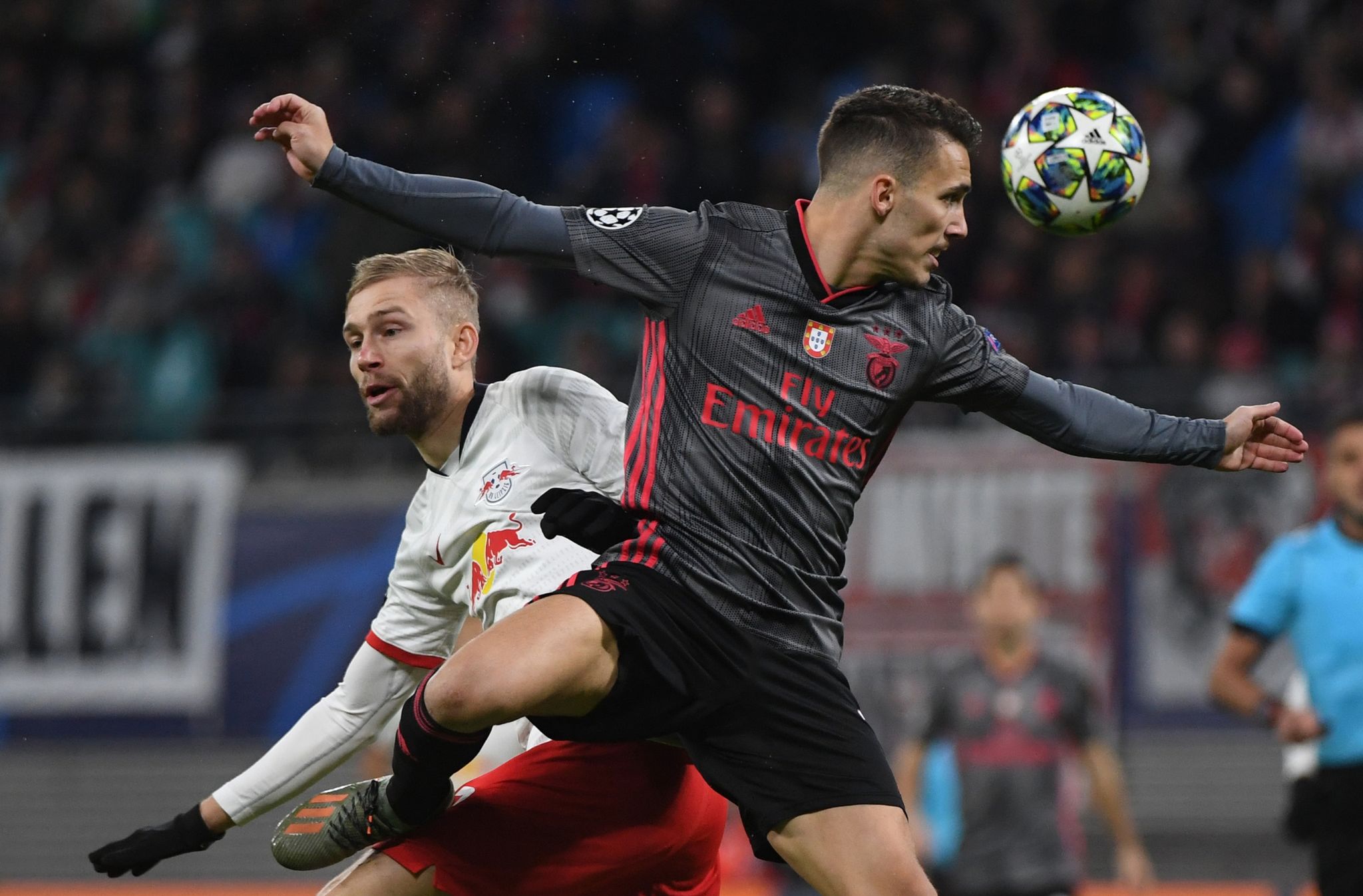 Leverkusen verpflichtet Grimaldo von Benfica Lissabon