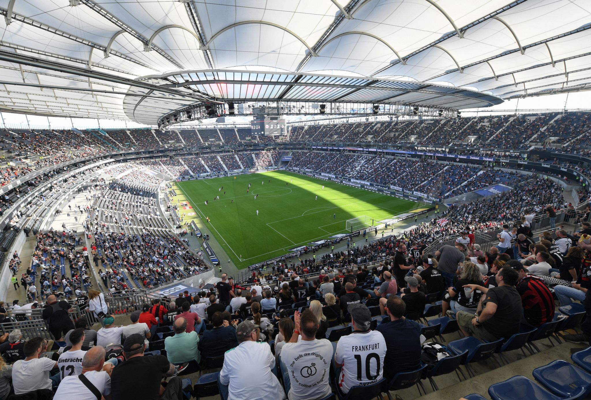 Eintracht wehrt sich gegen Kritik an Ticketpreisen