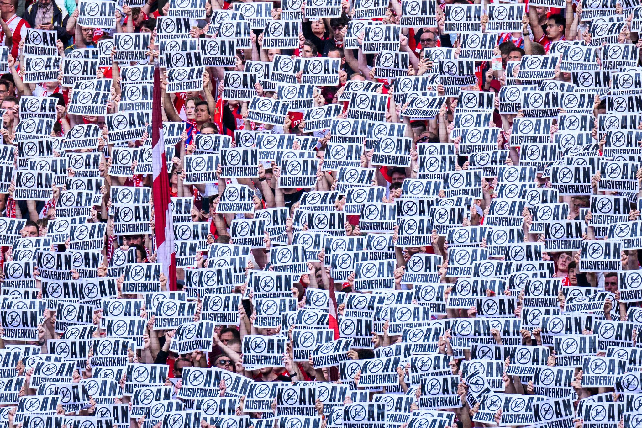 Fan-Kritik wegen Zuschauer-Flucht in München
