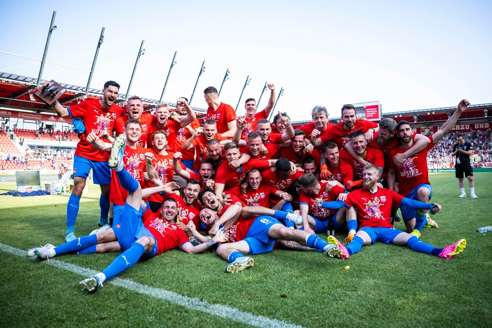 Last-Minute-Kleindienst: Heidenheim jubelt, HSV hofft