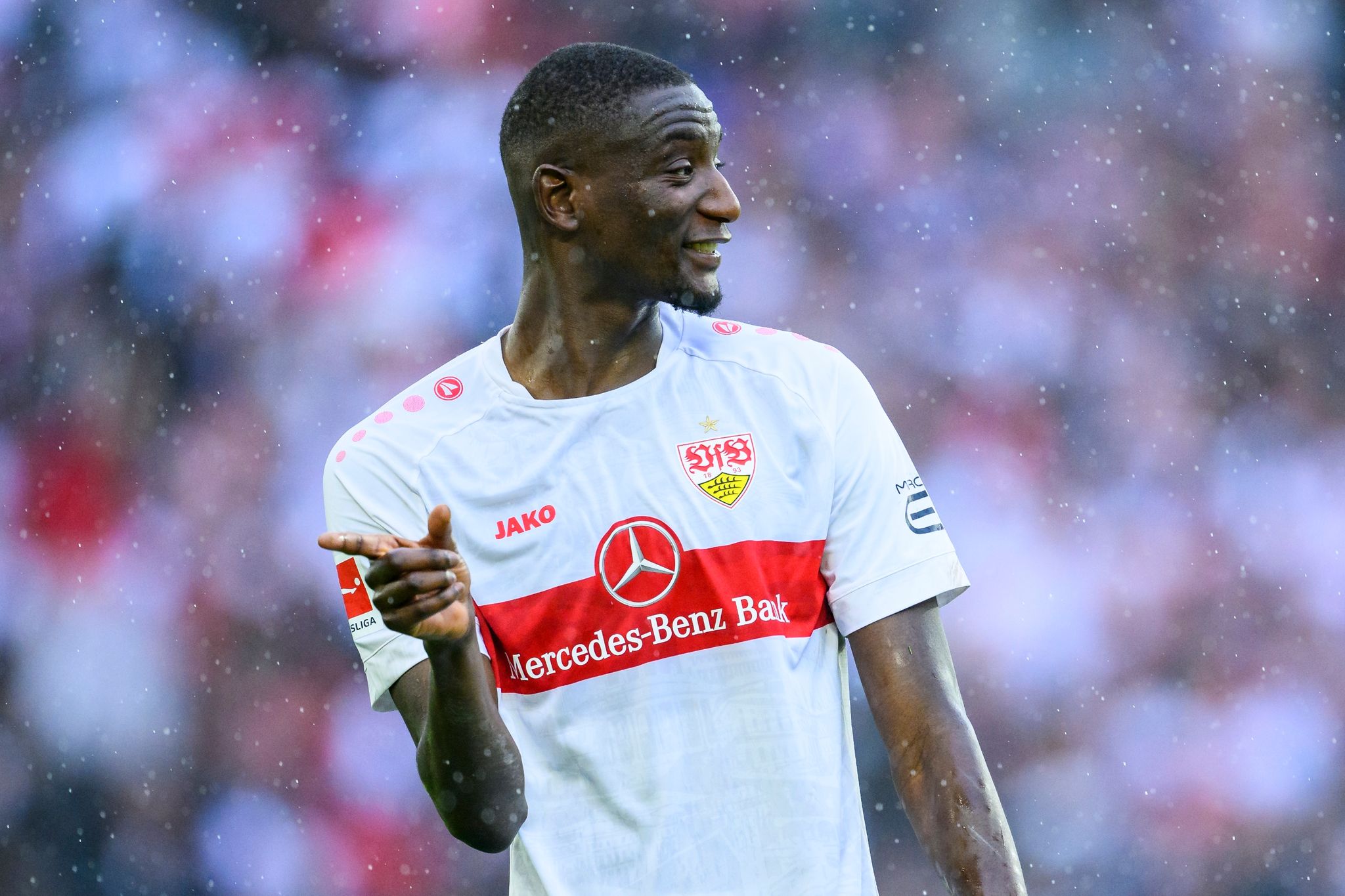 VfB Stuttgart zieht Kaufoption bei Stürmer Guirassy