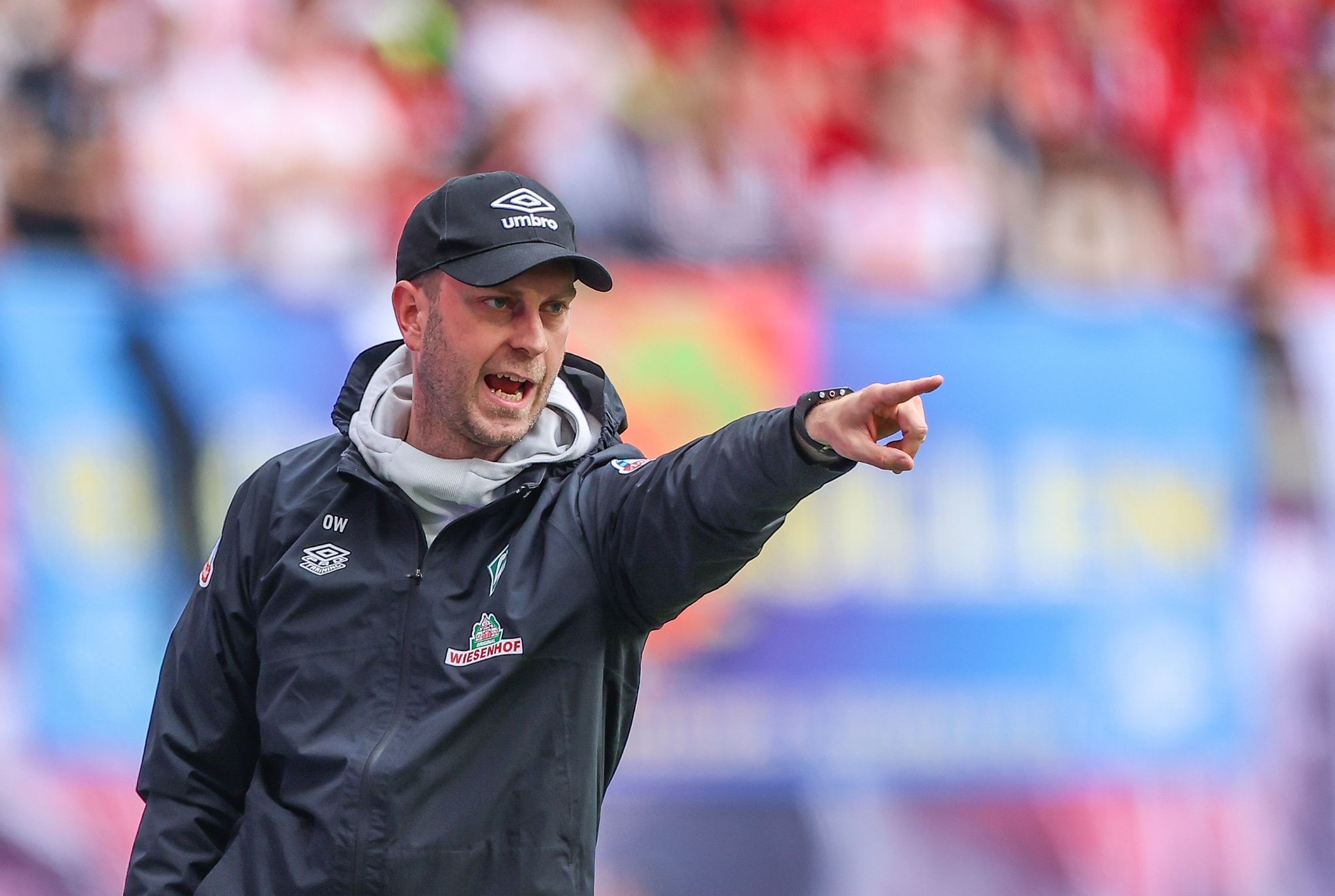 Trainer Werner verlängert Vertrag mit Werder Bremen