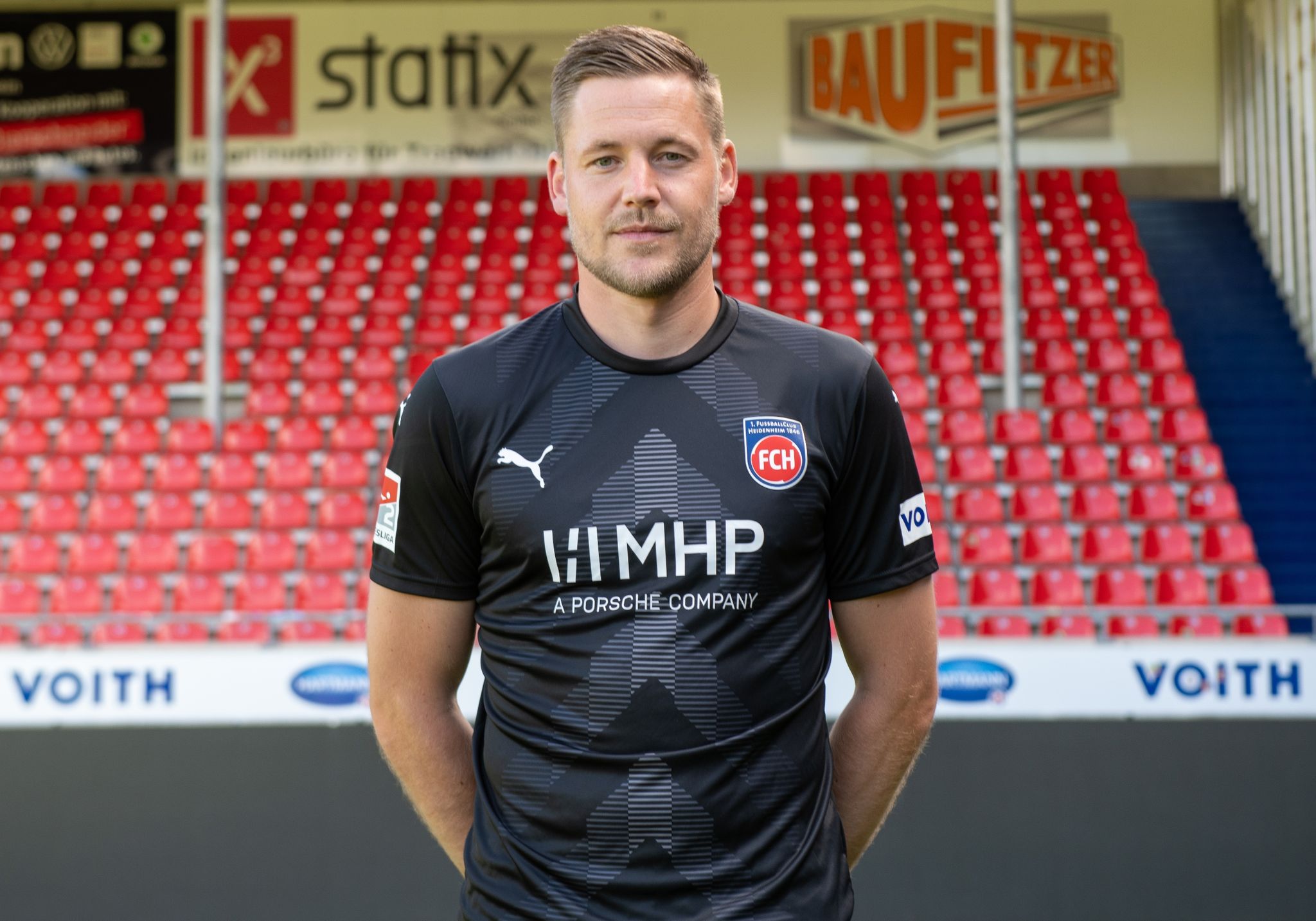 Heidenheim verlängert Vertrag mit Torwart Eicher