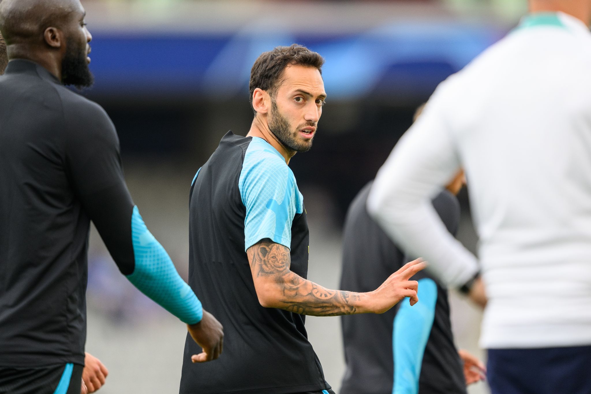 Calhanoglu: Türkische Fans unterstützen ihn, nicht Gündogan