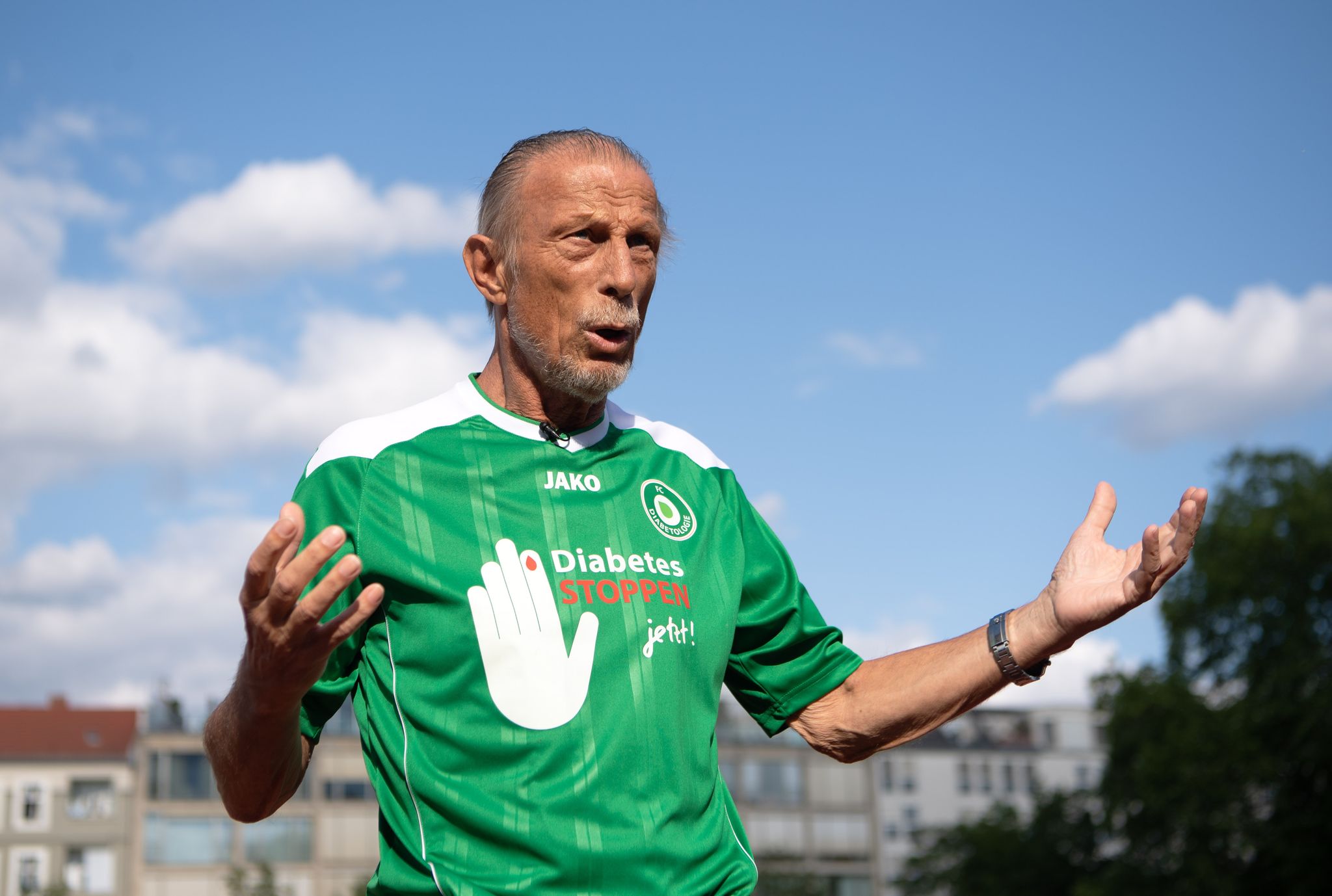 Trotz Chemo: Daum zurück auf dem Fußballplatz