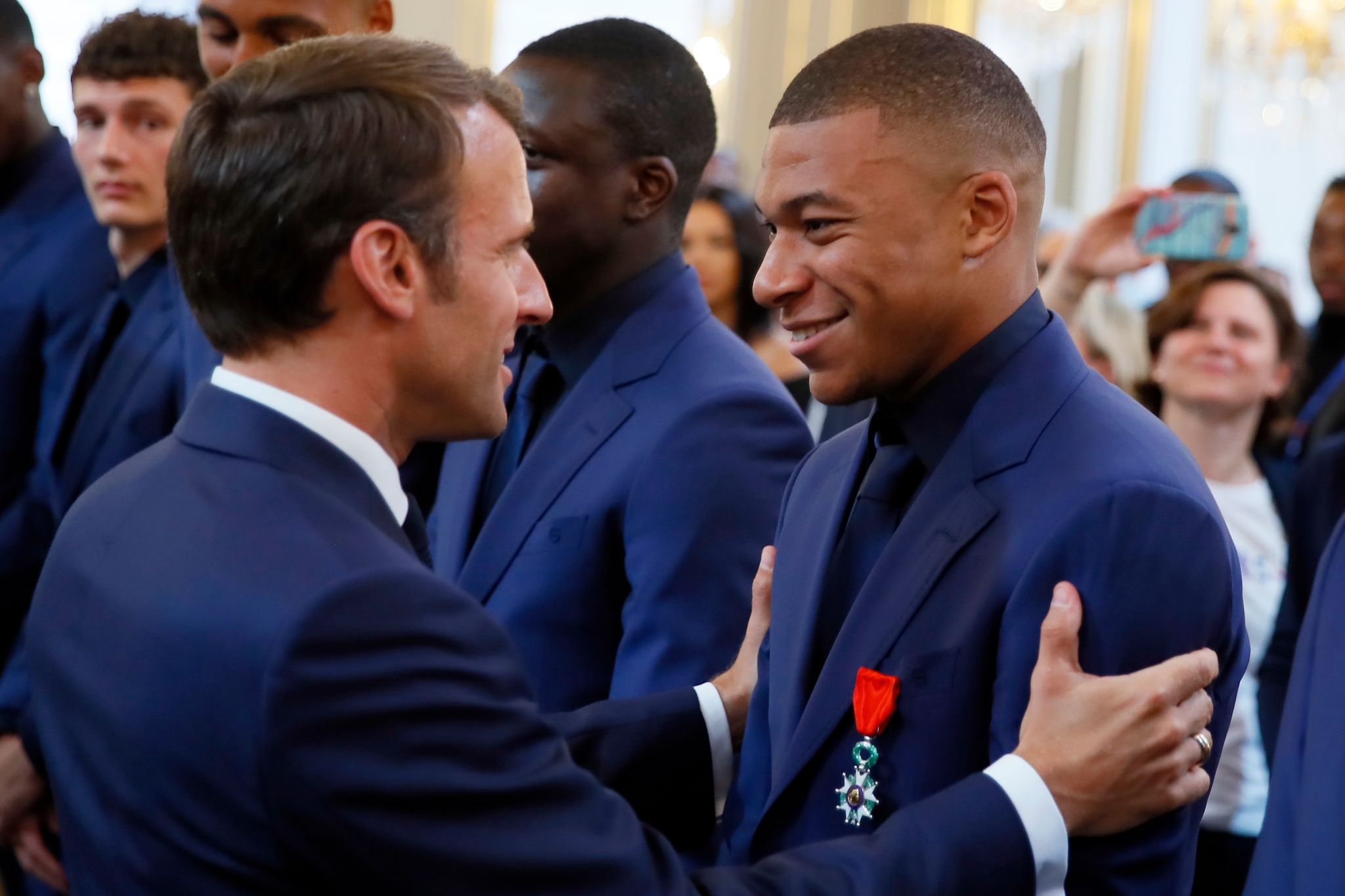 Berichte: Macron will sich für Verbleib von Mbappé einsetzen