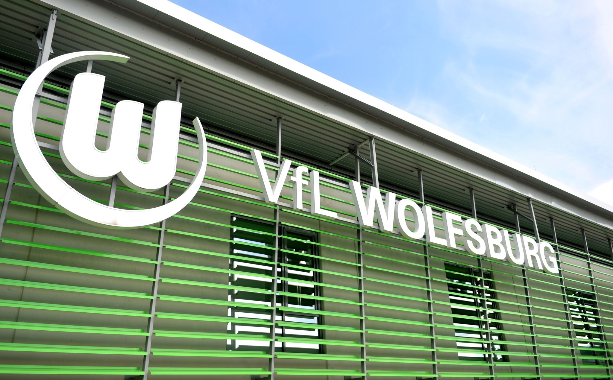Wolfsburg holt Dijkstra – Weiterleihe nach Enschede