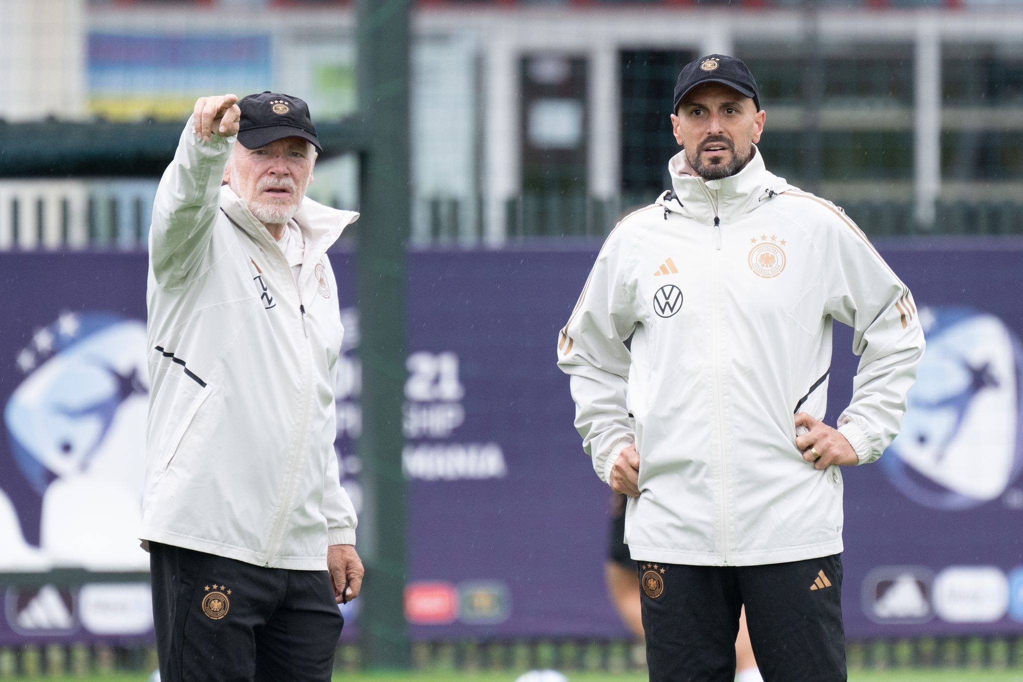 Sieg ist Pflicht: U21 will Rassismus-Eklat trotzen