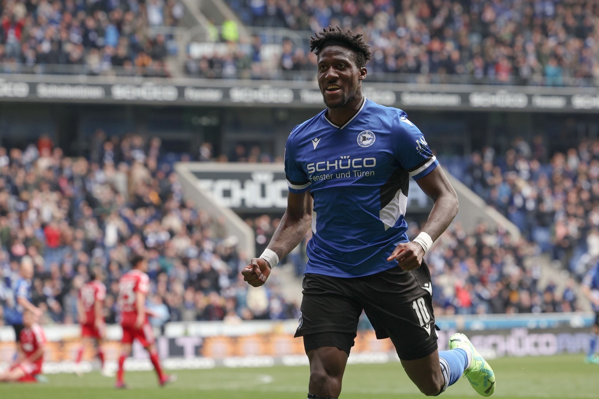 Von Absteiger zu Absteiger: Schalke holt Lasme aus Bielefeld