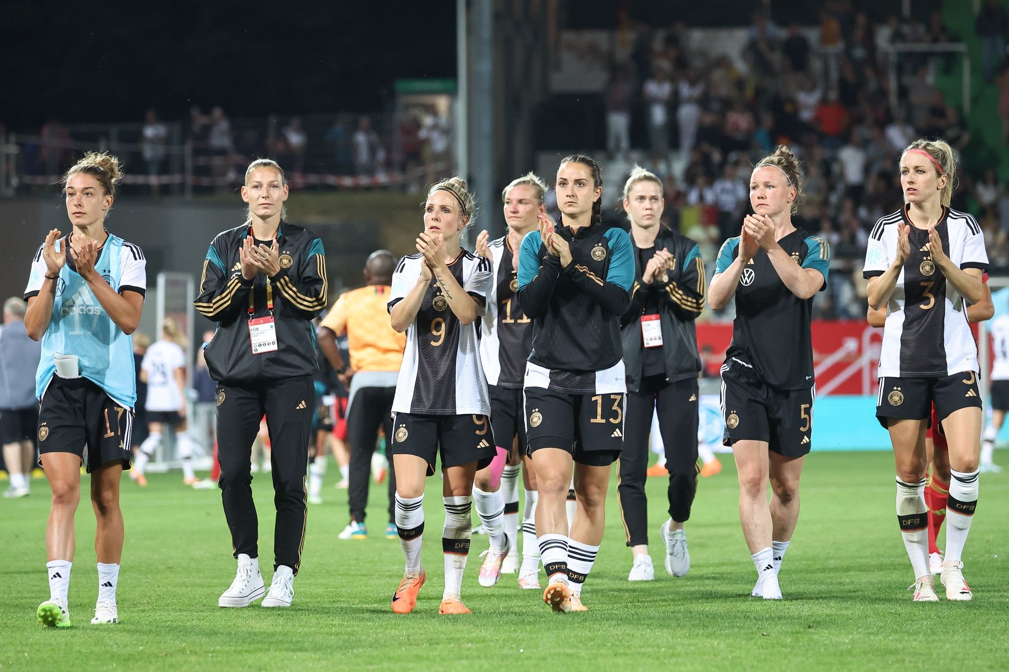 Oberdorf, Hegering, Simon: DFB-Spielerinnen angeschlagen