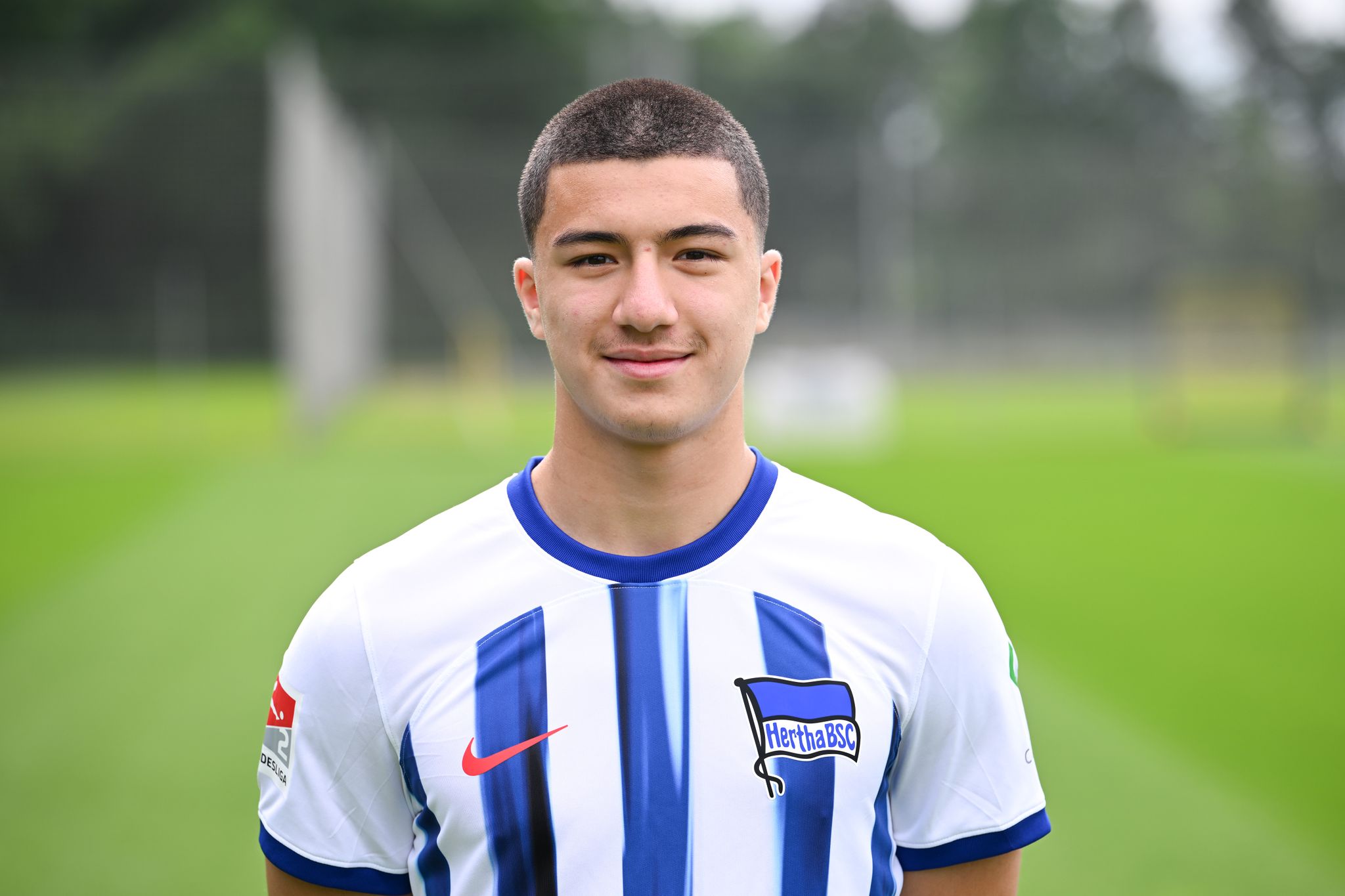 Bericht: Hertha-Talent Maza fällt drei Monate aus