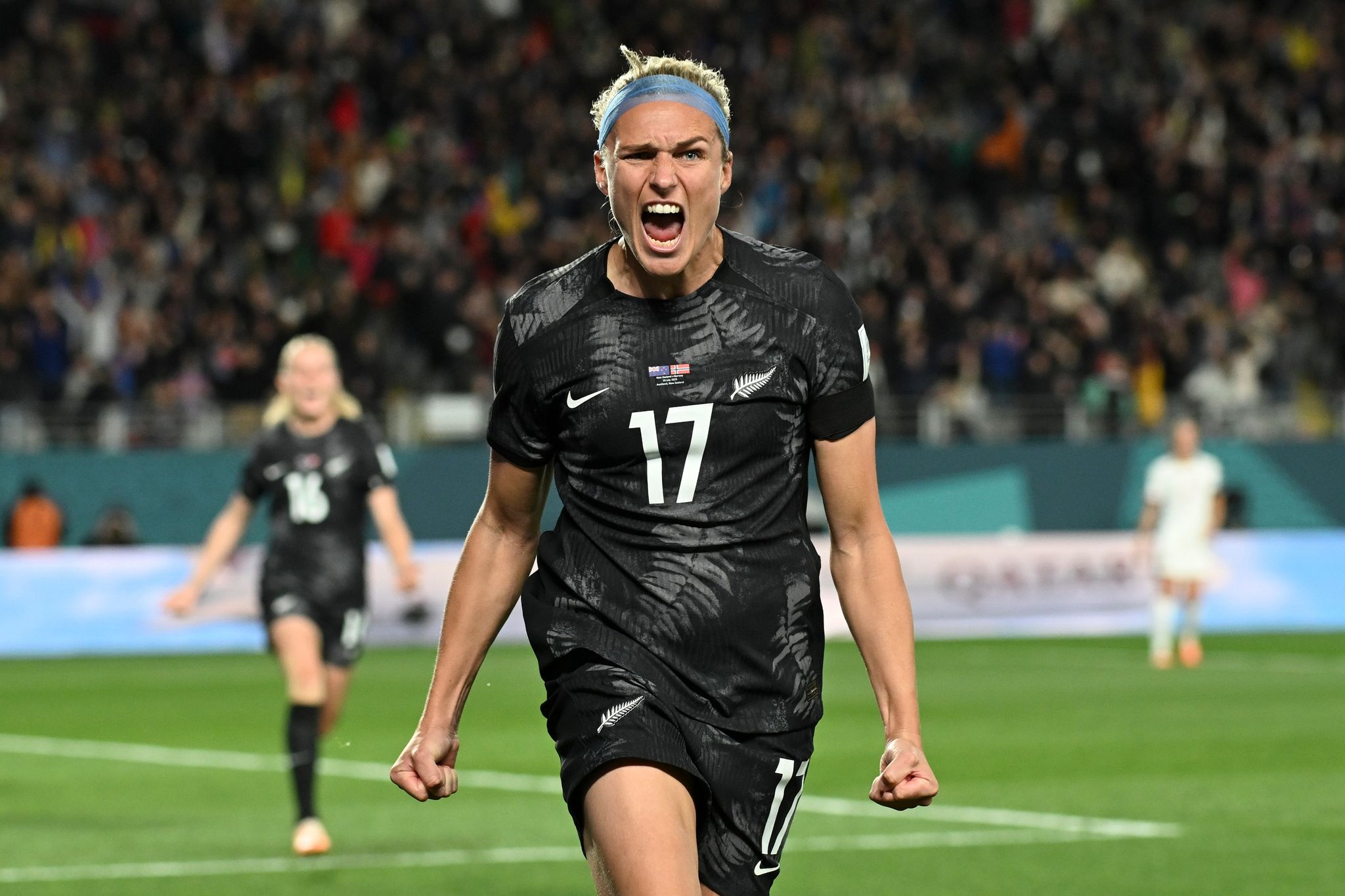 Neuseeland und Australien gewinnen WM-Eröffnungsspiele