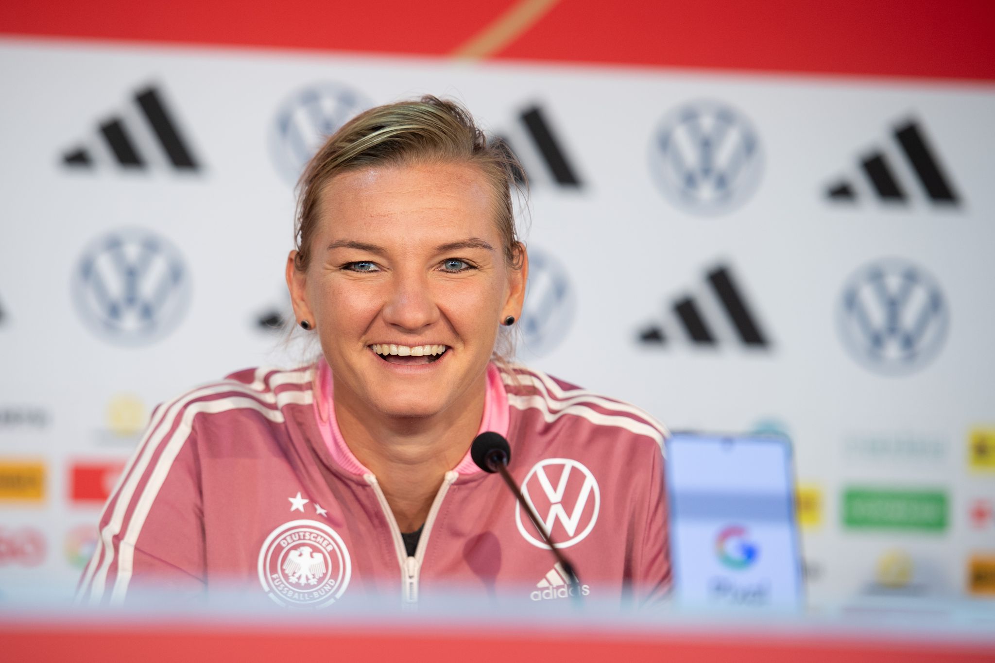 Deutsche Fußballerinnen spenden ein Prozent der WM-Prämien