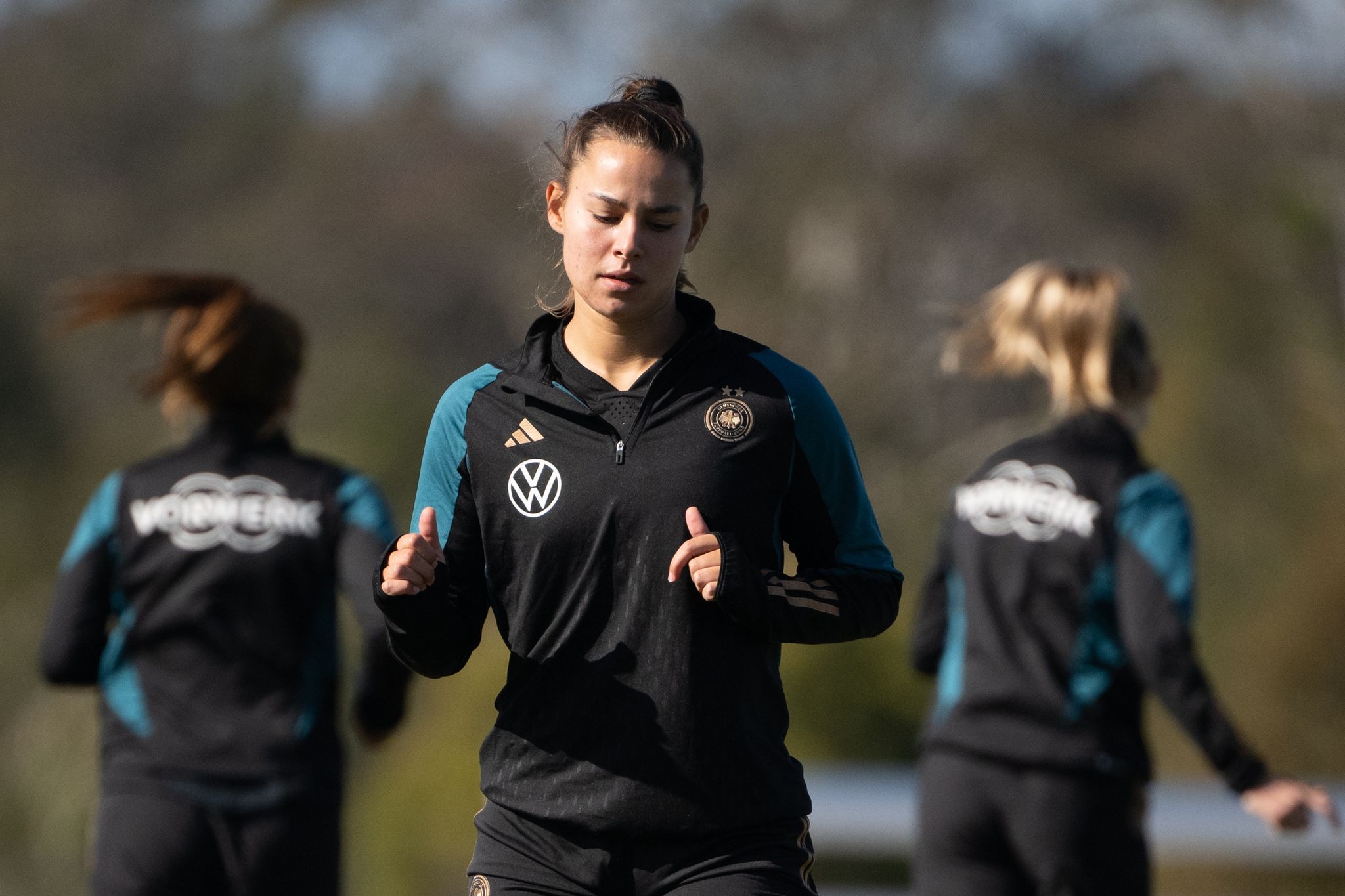 Vor WM-Auftakt des DFB-Teams: Oberdorf bei Training dabei