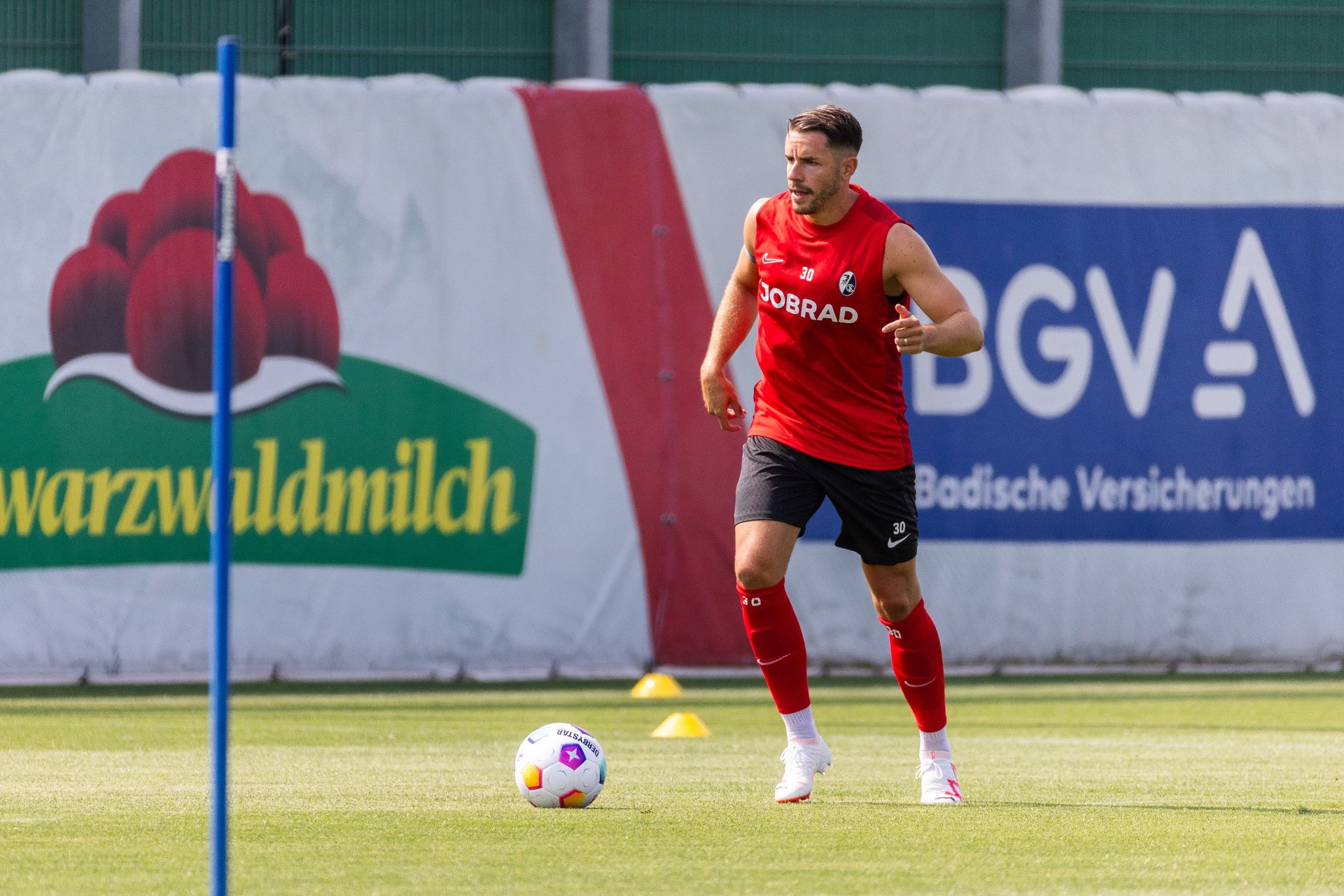 Trotz Armbruch: Christian Günter will zum Start fit sein