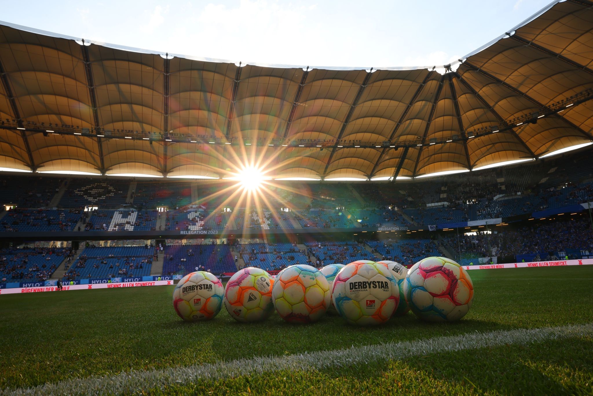 Medien: Spiele von Donezk möglicherweise in Hamburg