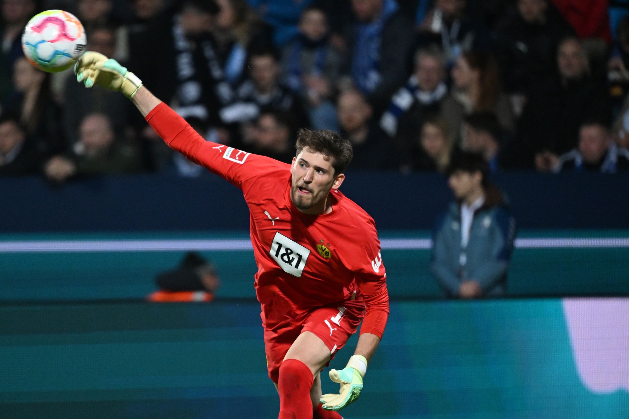 Wechsel für BVB-Torwart Kobel gerade kein Thema