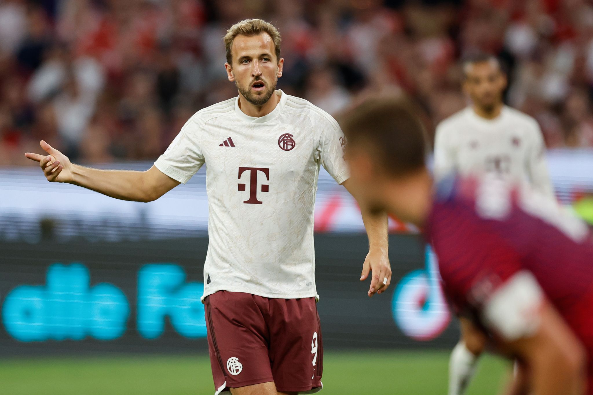 Löst Kane Lewandowski als Rekordtorschütze ab?