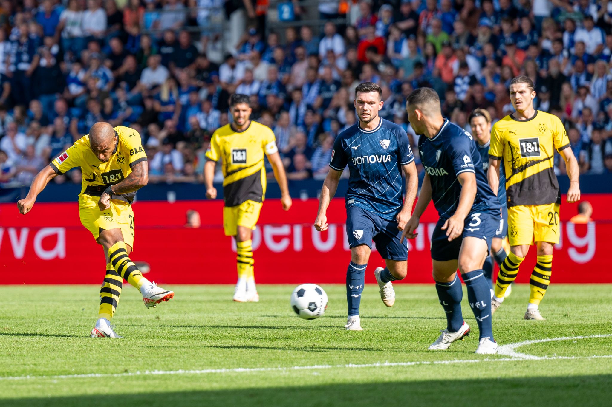 Dortmund schwächelt früh: Nur Remis in Bochum