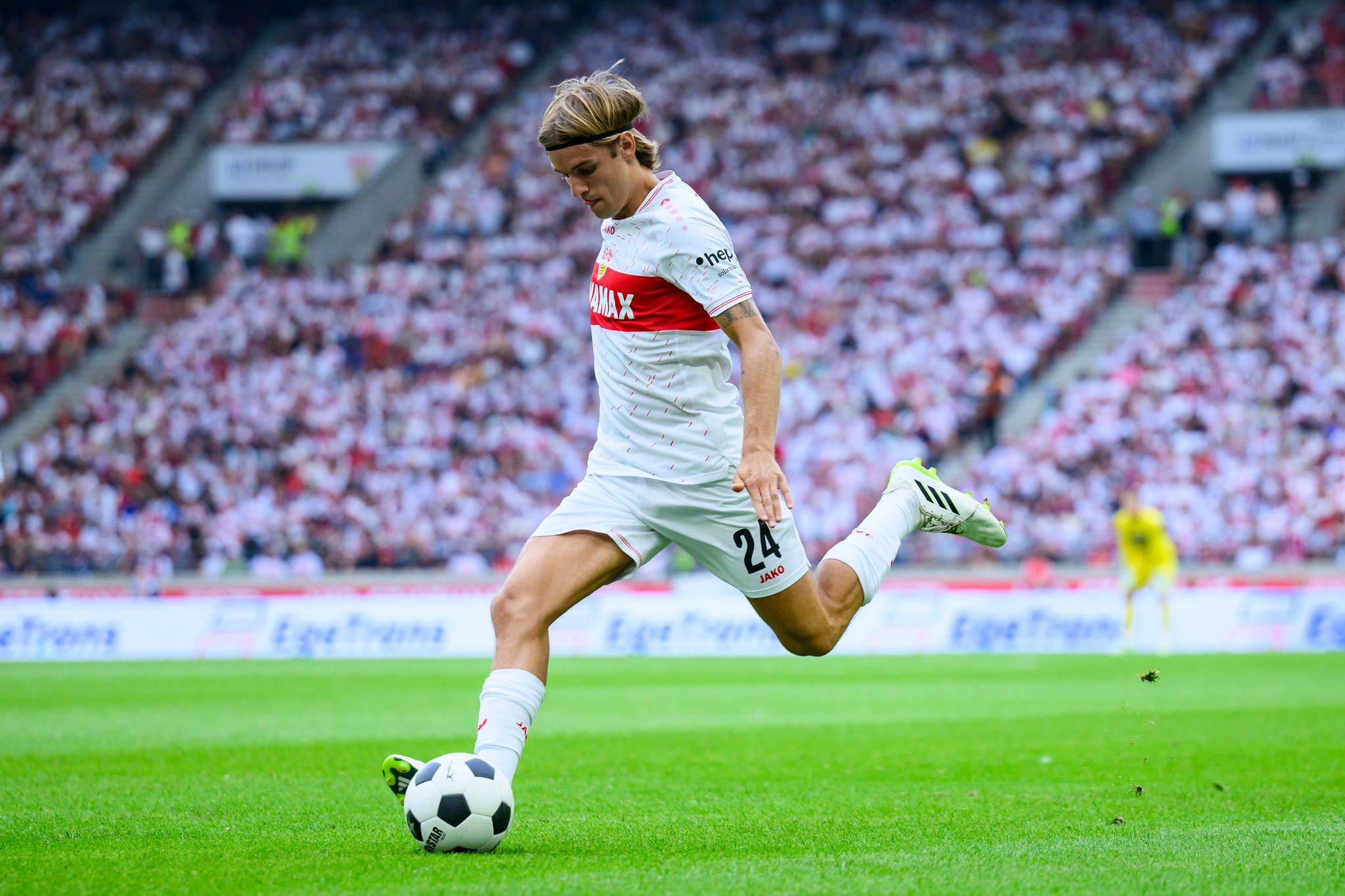 Wiedersehen mit Mislintat: Sosa geht von Stuttgart zu Ajax