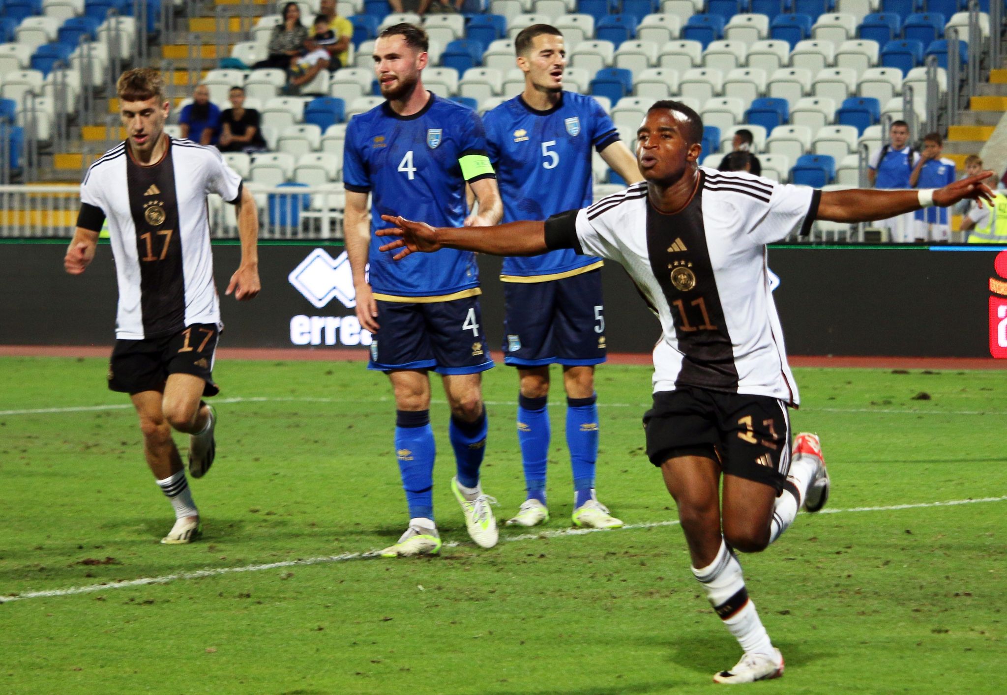 Doppelpack Moukoko: U21 siegt 3:0 gegen Kosovo