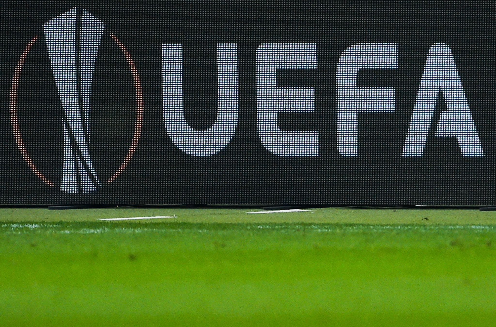 UEFA-Kongress von Madrid nach Paris verlegt